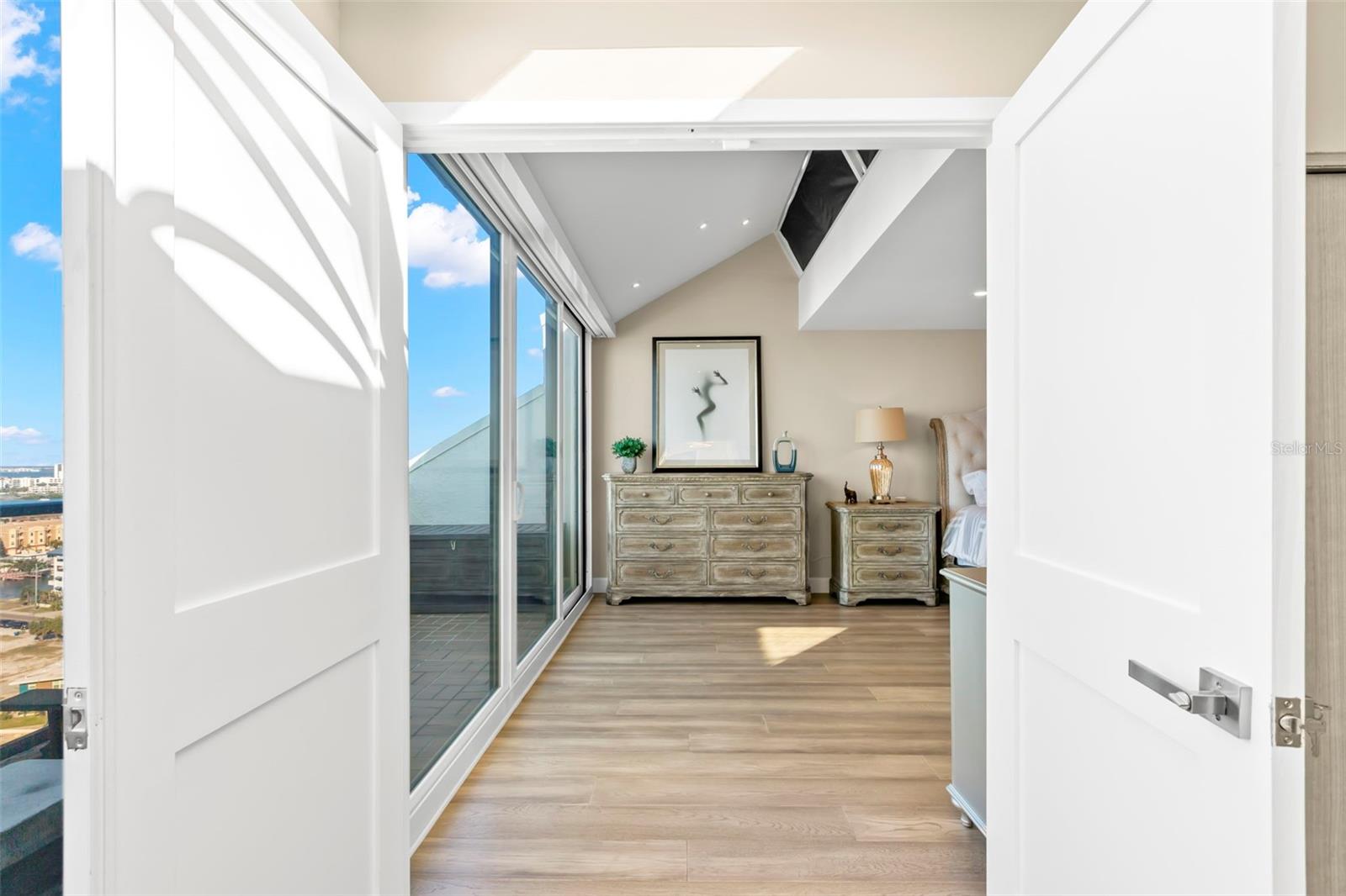 440 S GULFVIEW BLVD #1701