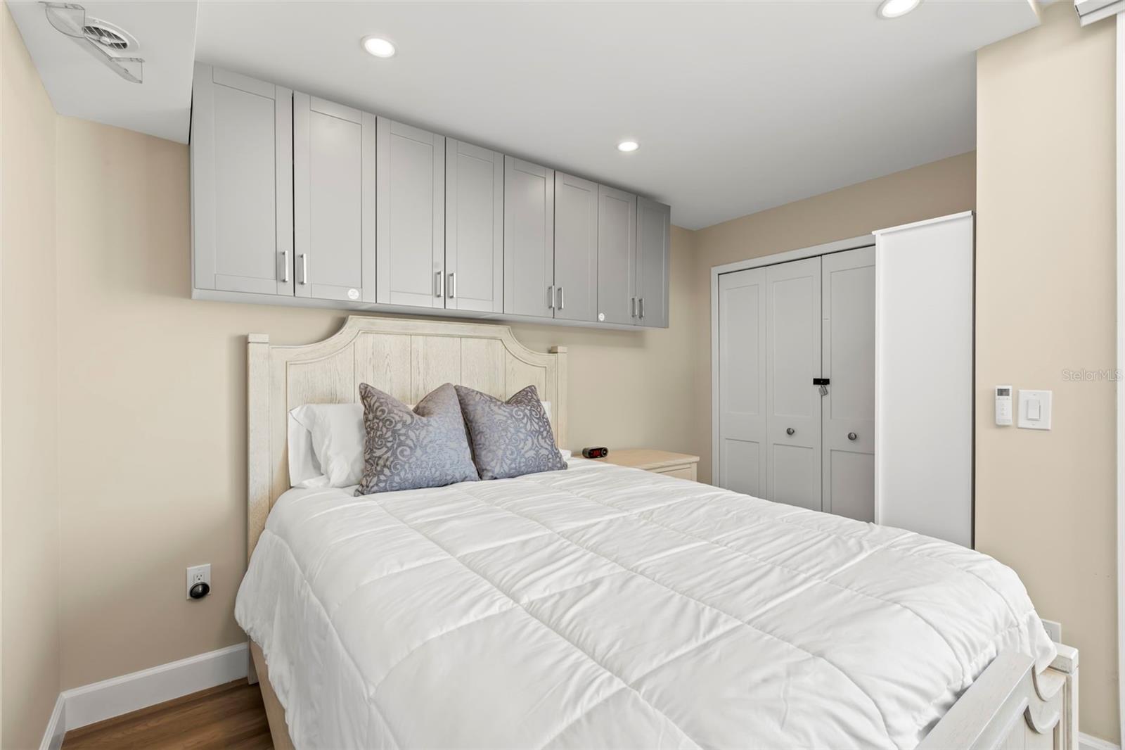 440 S GULFVIEW BLVD #1701