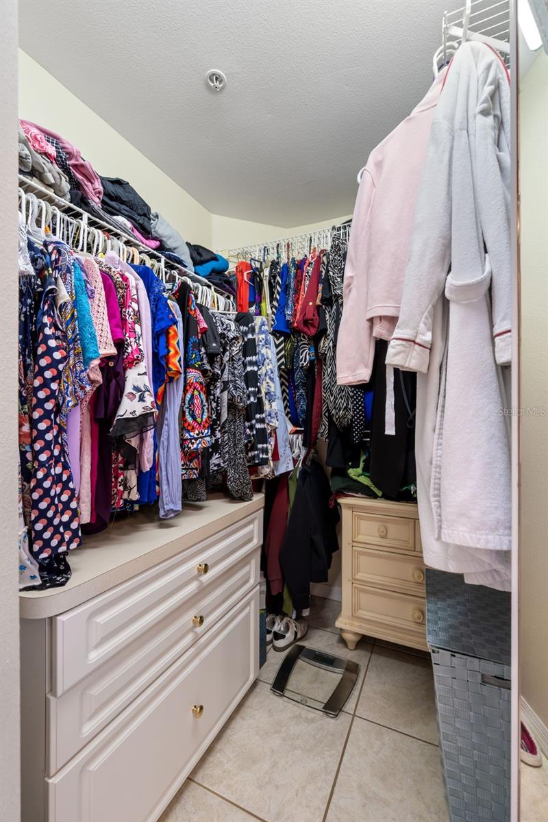 6475 SHORELINE DR #5403