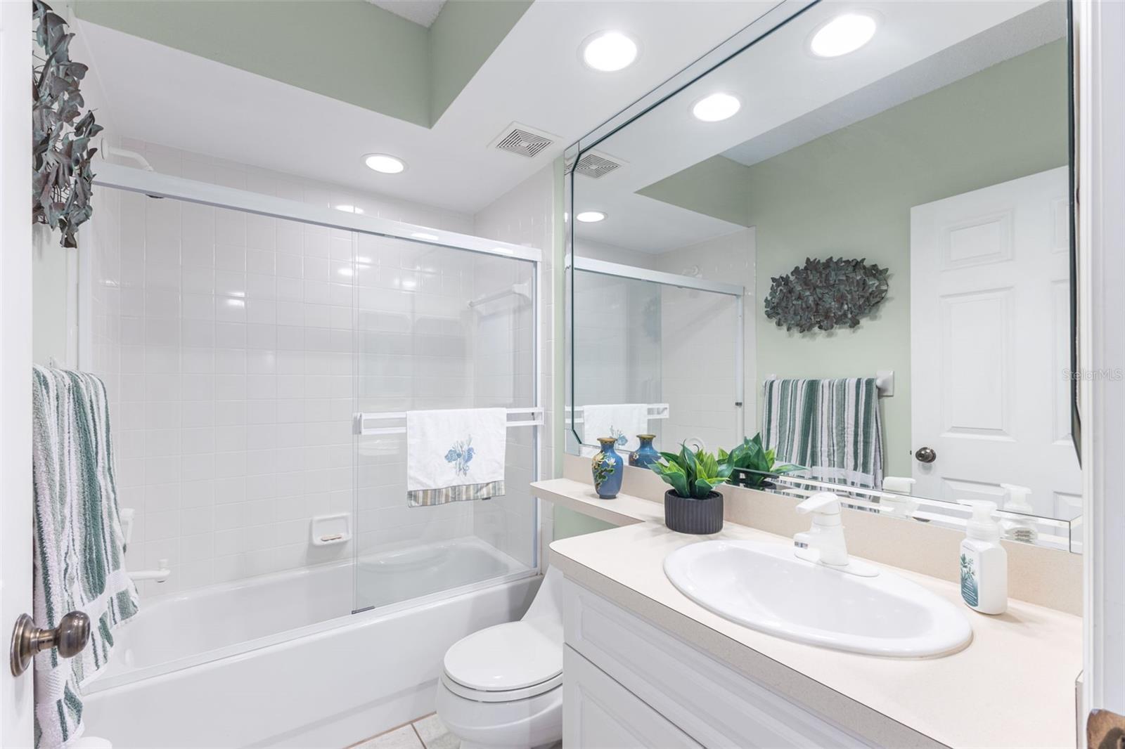 6475 SHORELINE DR #5403