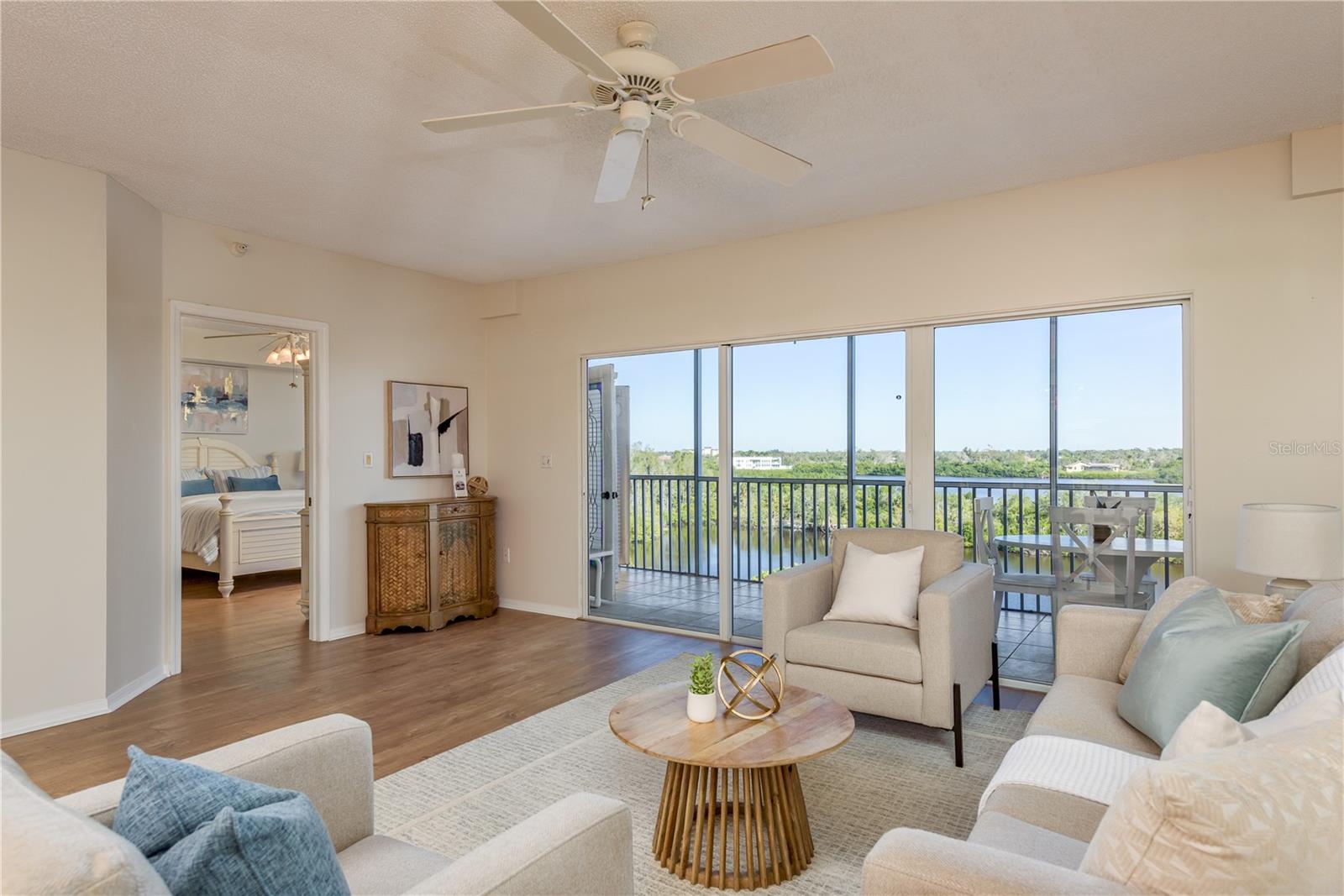 6475 SHORELINE DR #5403