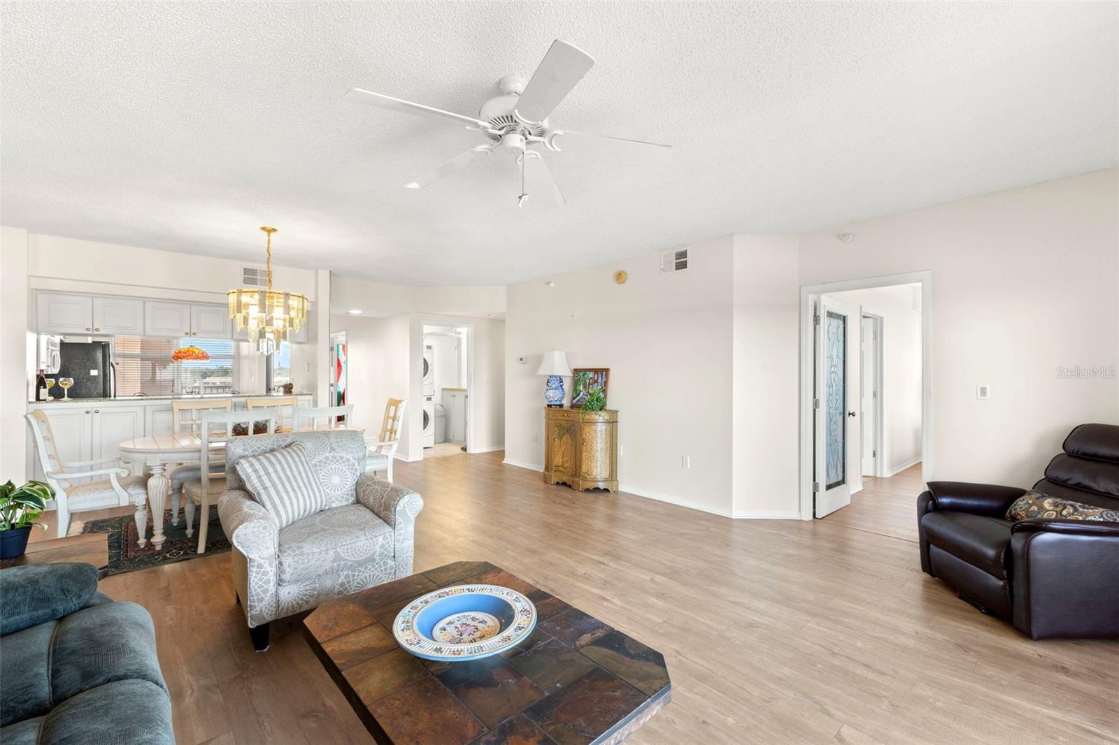 6475 SHORELINE DR #5403