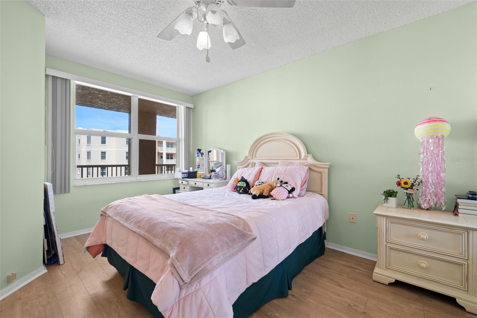 6475 SHORELINE DR #5403