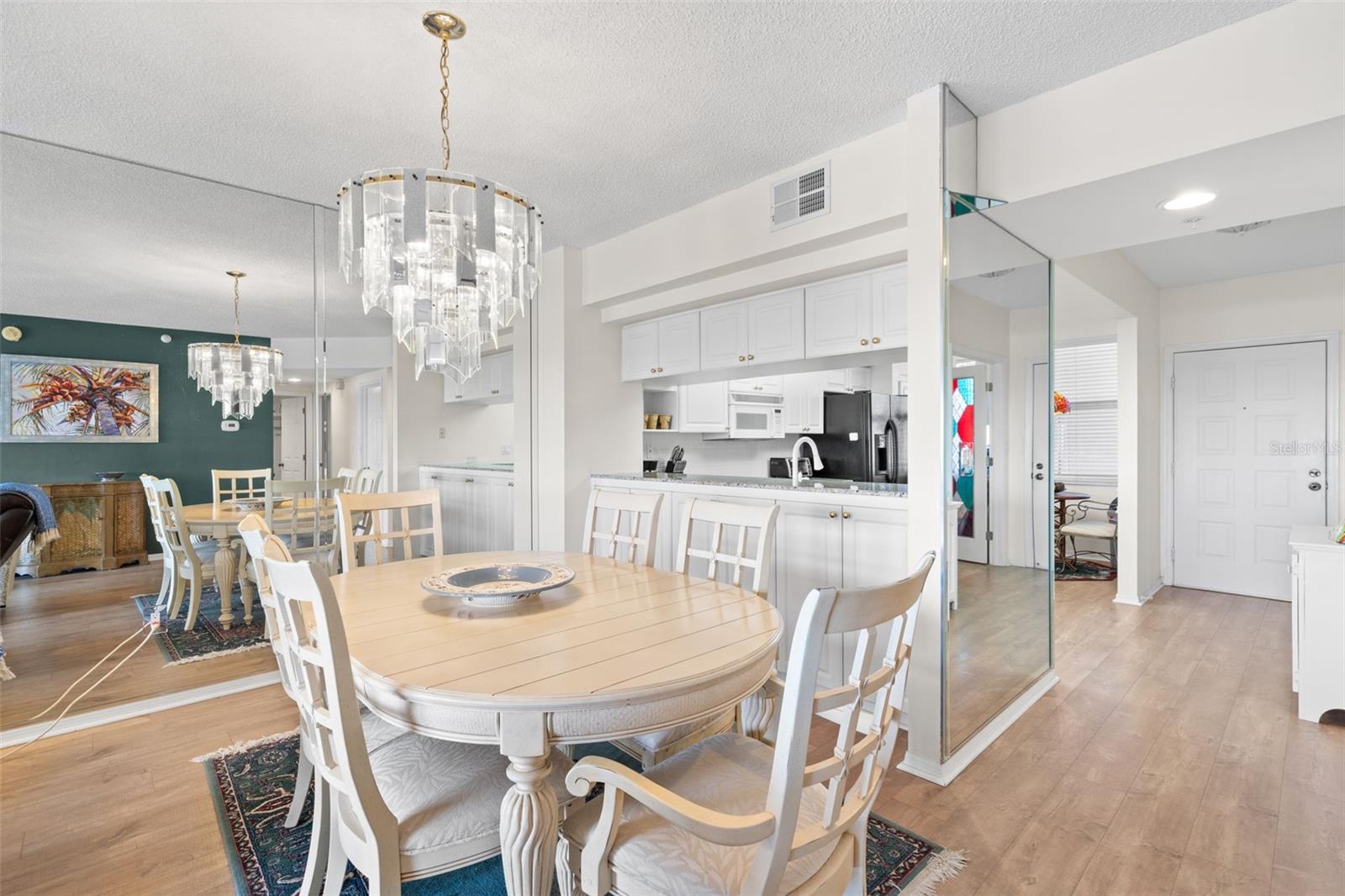 6475 SHORELINE DR #5403