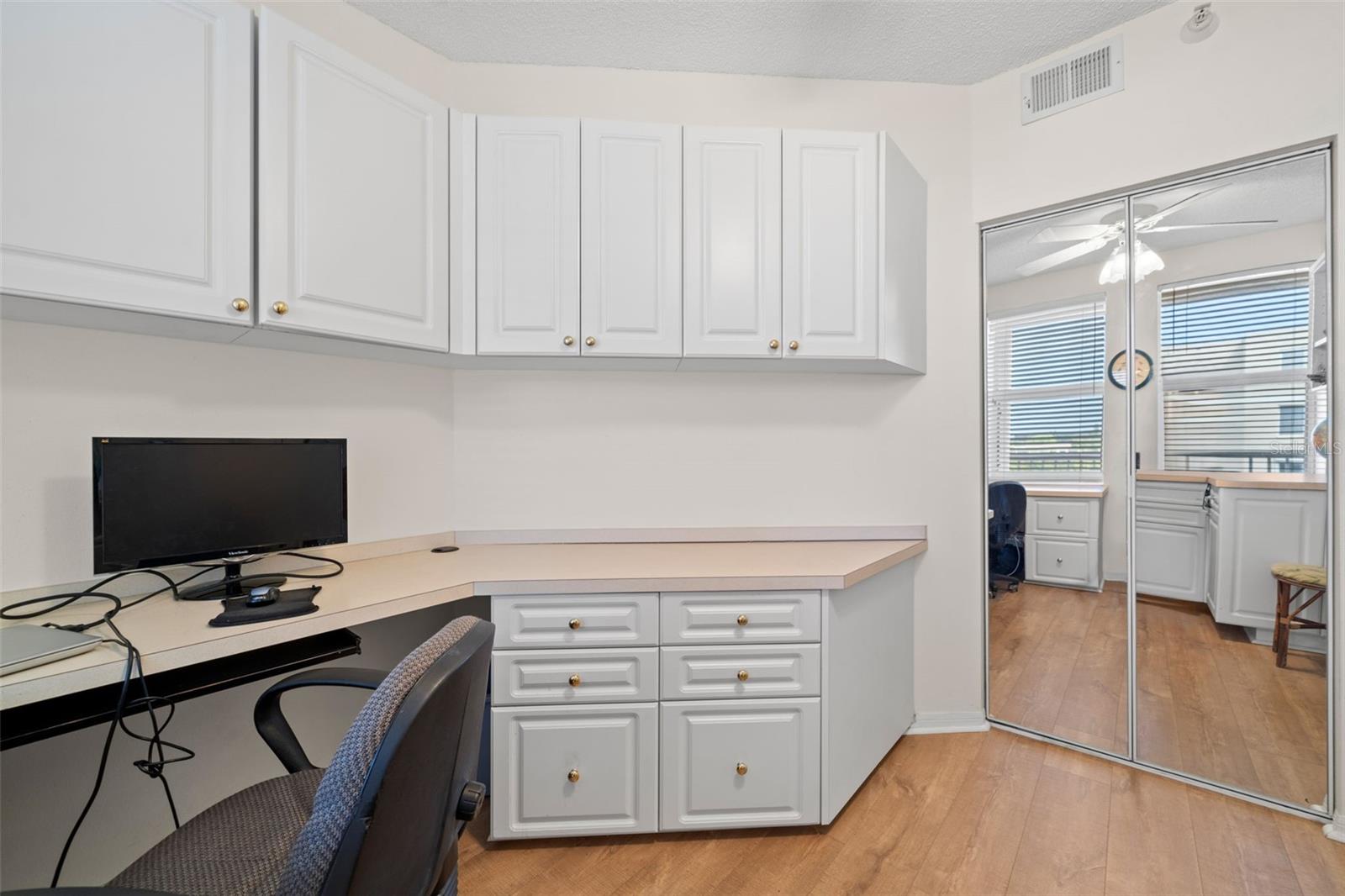 6475 SHORELINE DR #5403