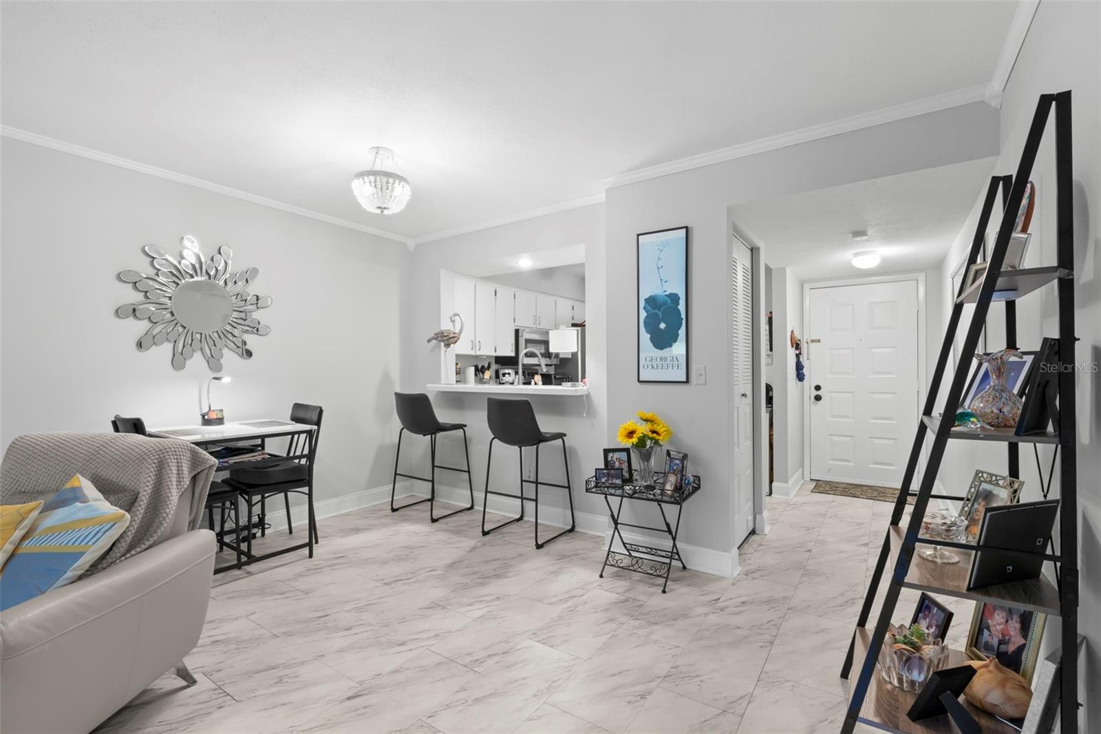 3399 MERMOOR DR #301