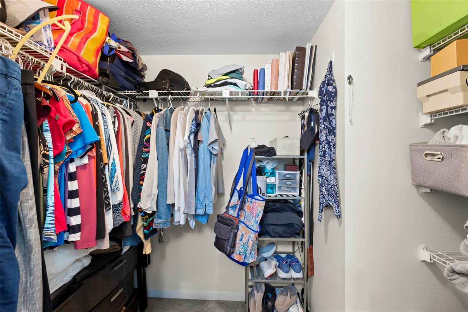 3399 MERMOOR DR #301