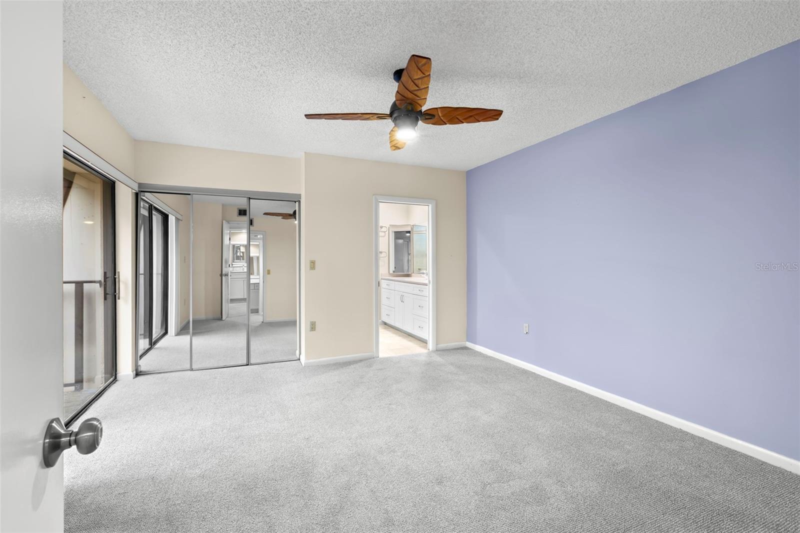 2712 12TH CT