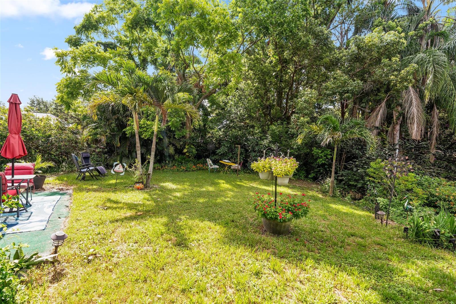 2161 CYPRESS POINT DR N