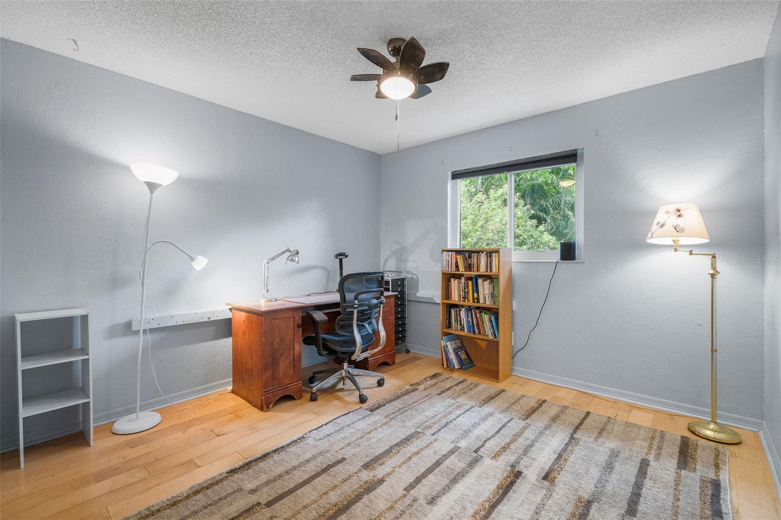 2161 CYPRESS POINT DR N