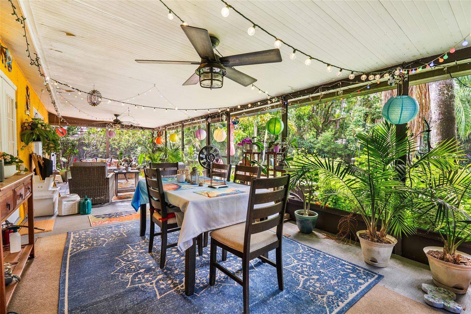 2161 CYPRESS POINT DR N