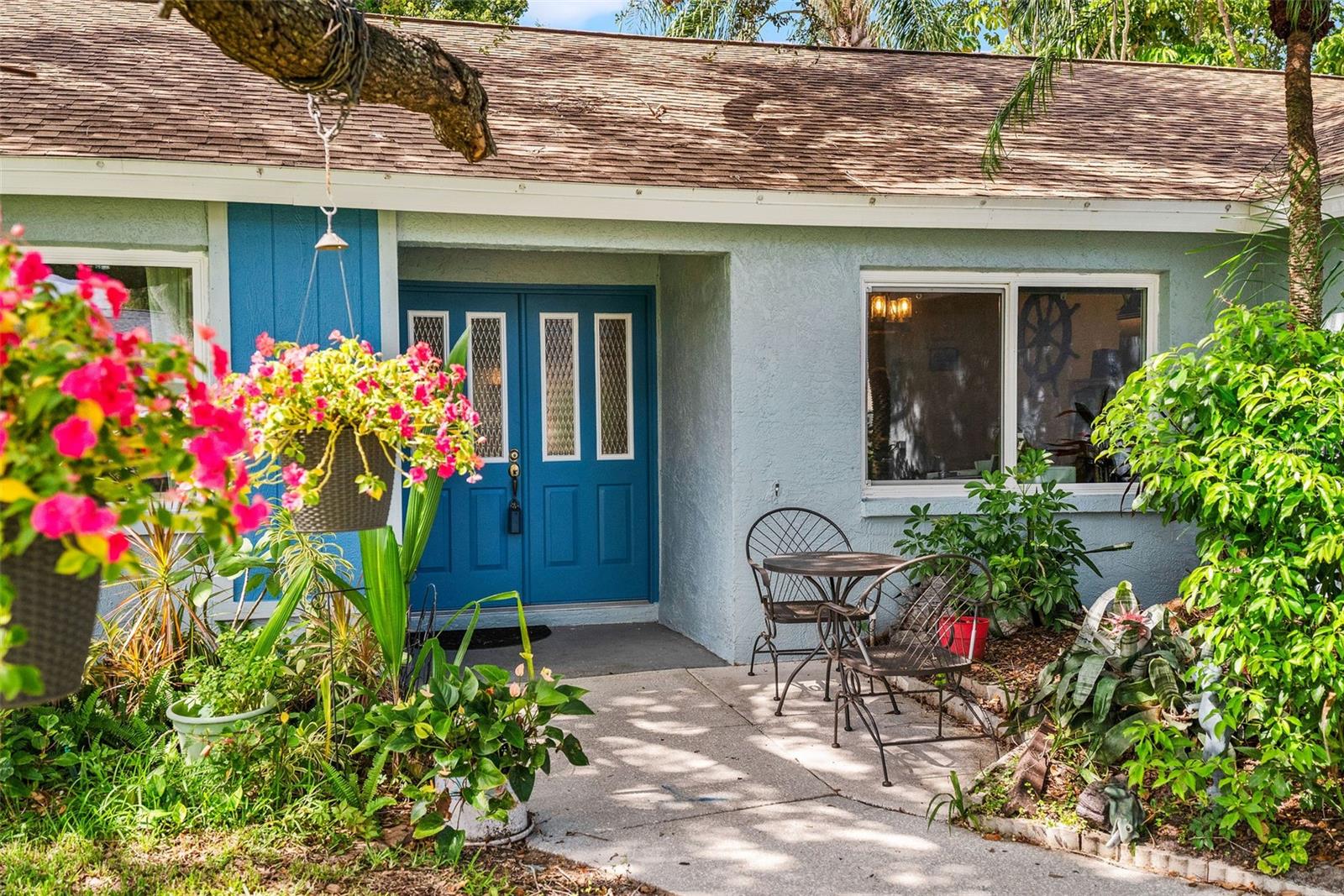 2161 CYPRESS POINT DR N