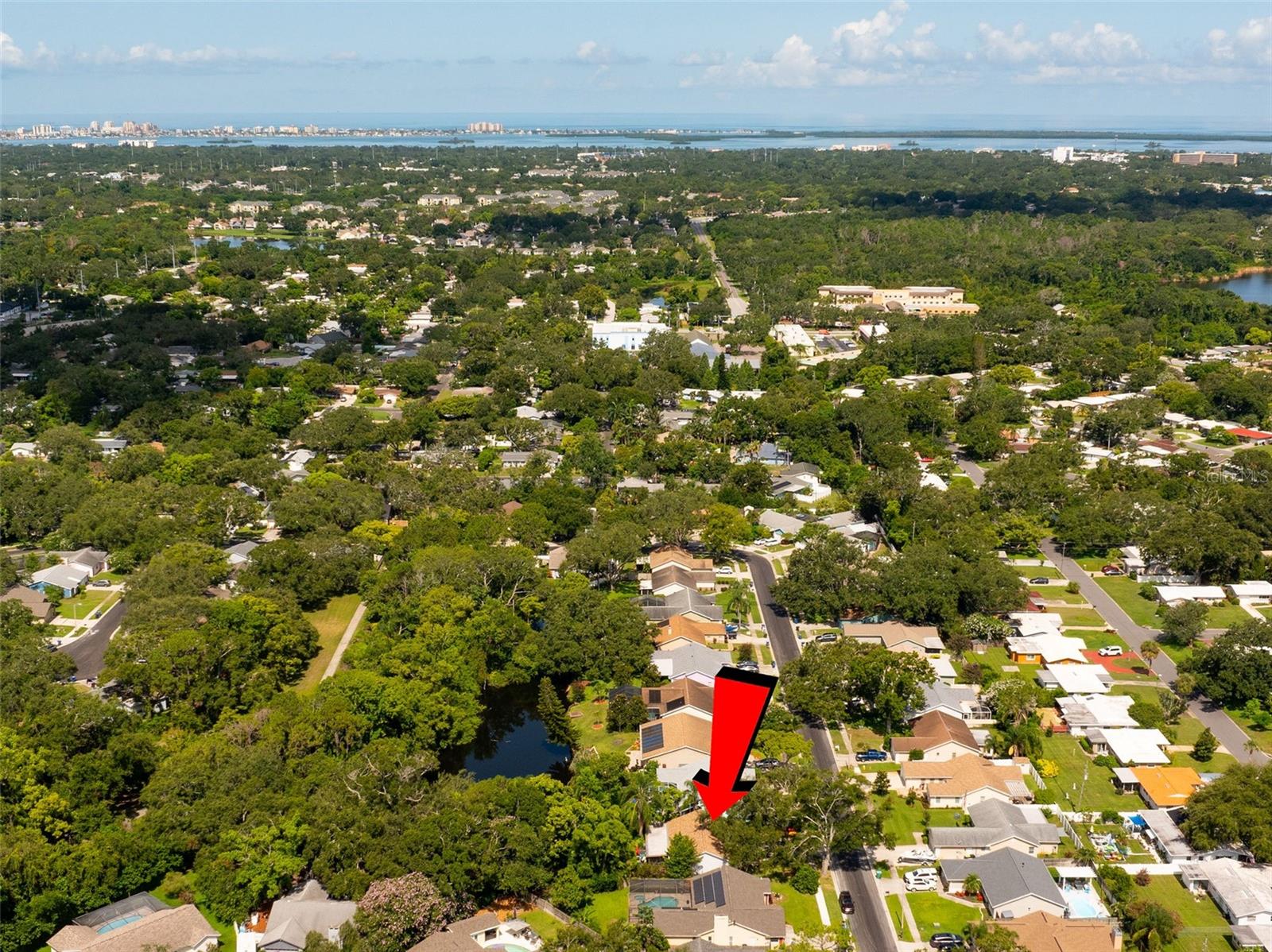 2161 CYPRESS POINT DR N