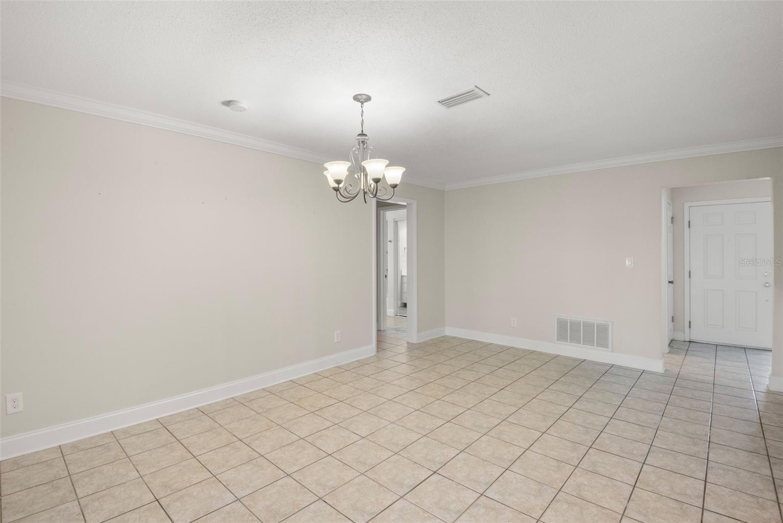 8054 BAYSHORE DR