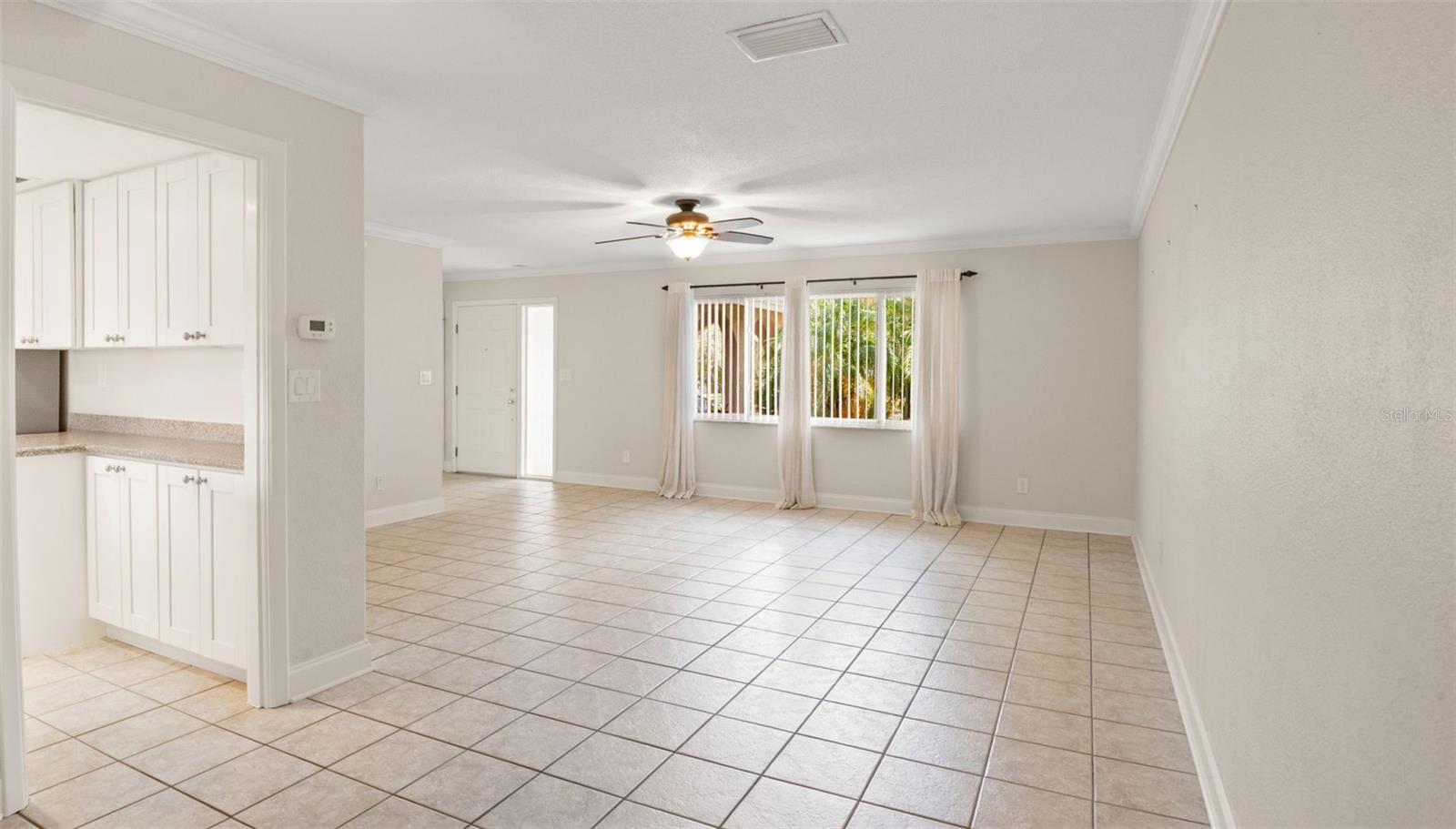 8054 BAYSHORE DR