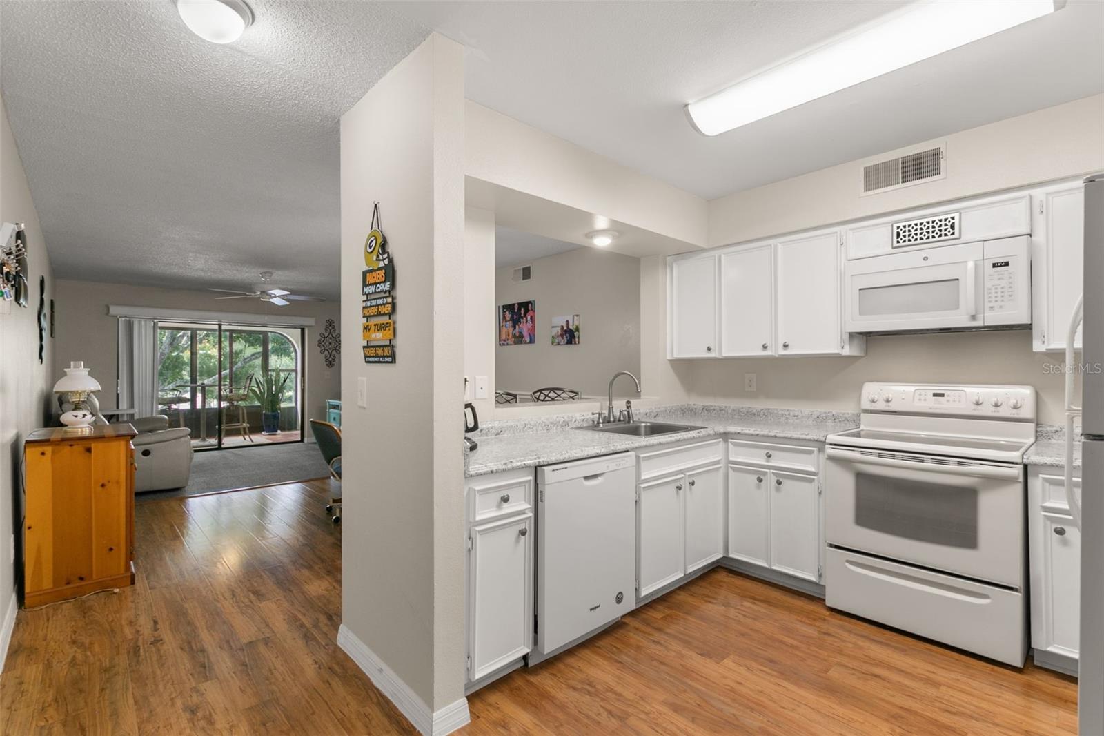 3399 MERMOOR DR #309
