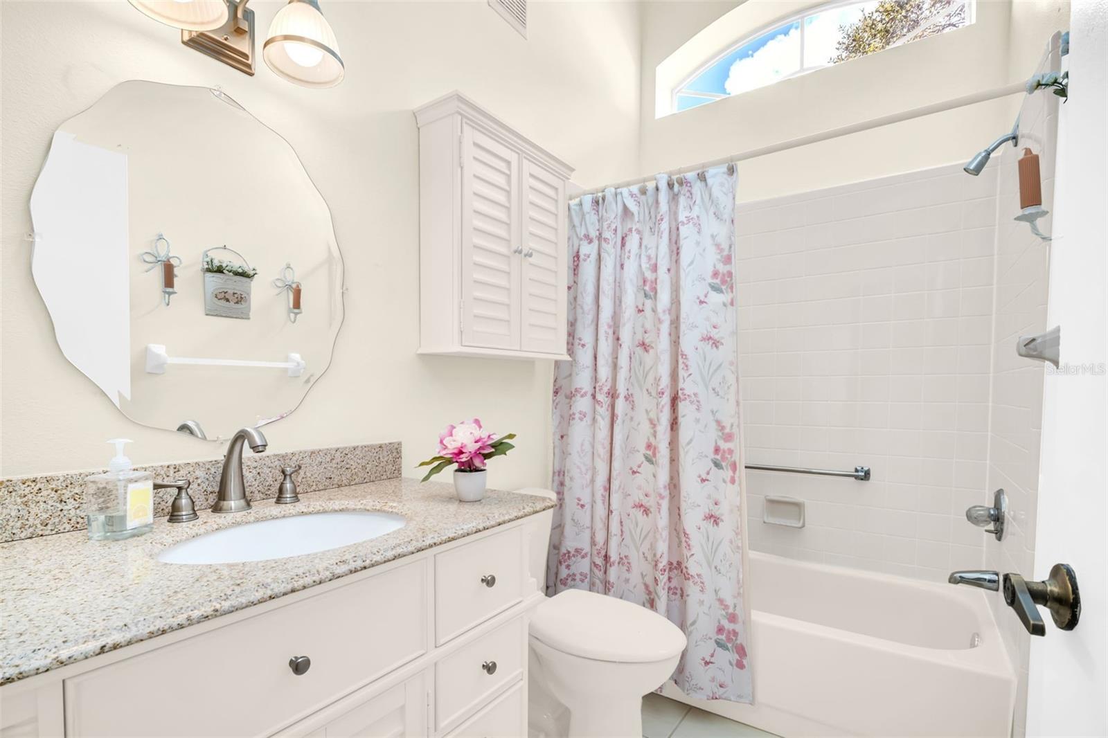 1600 HIGHLAND CLUB LN