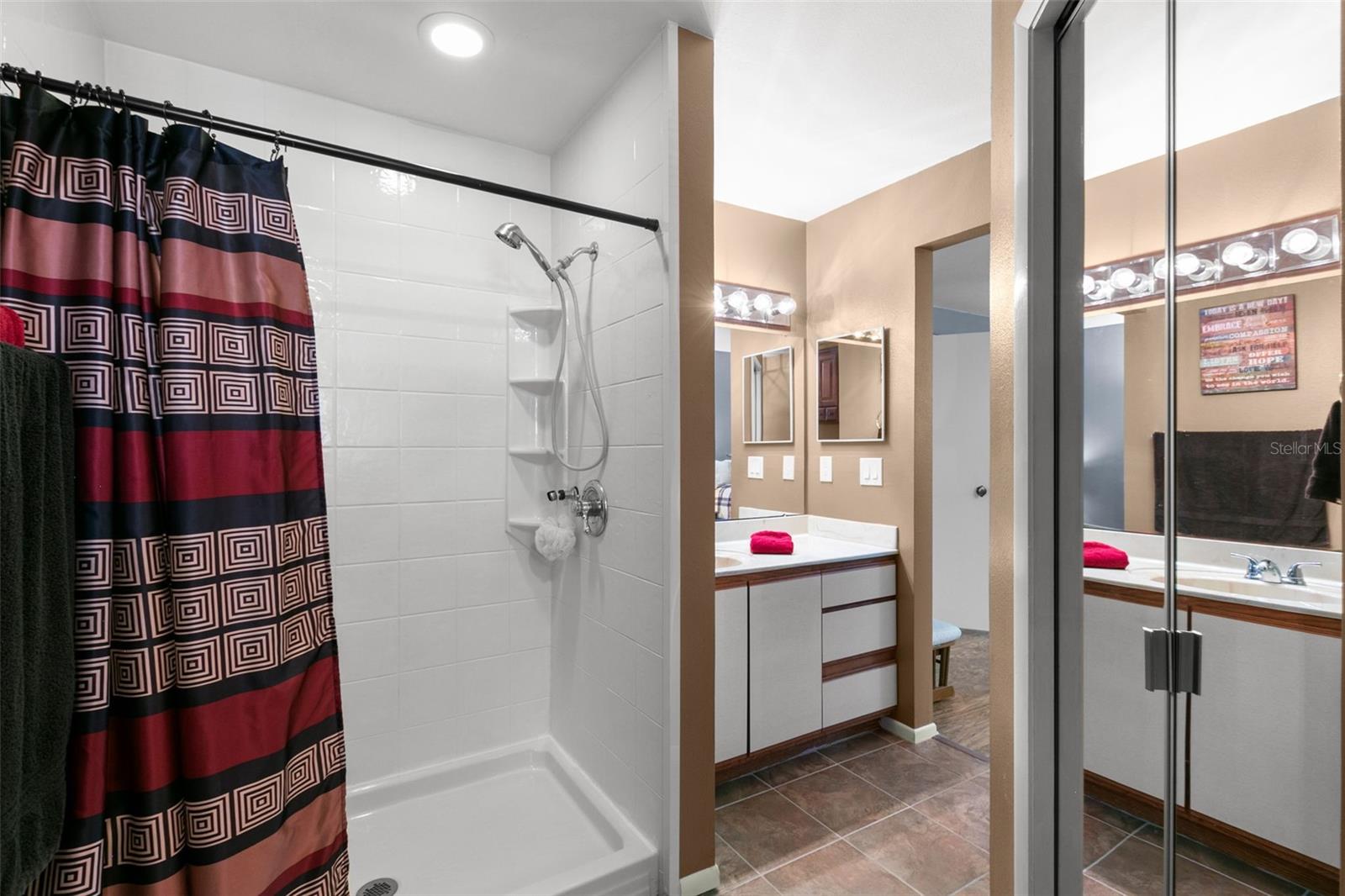 2692 WALNUT DR #1004