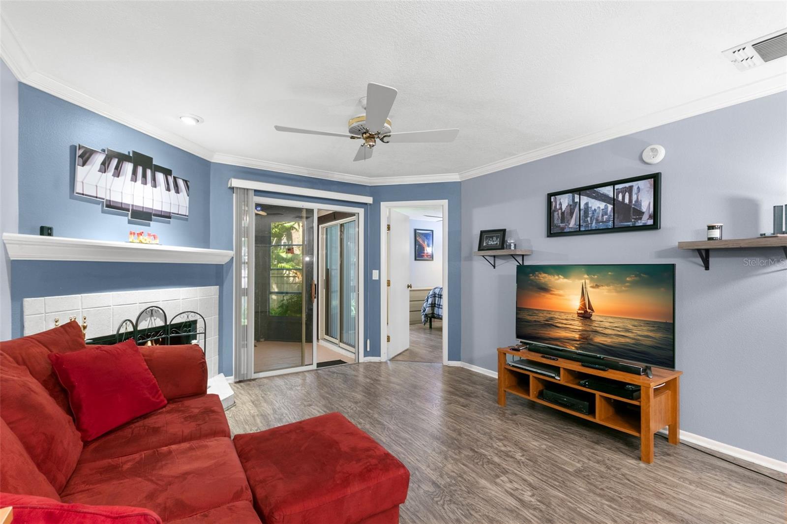 2692 WALNUT DR #1004