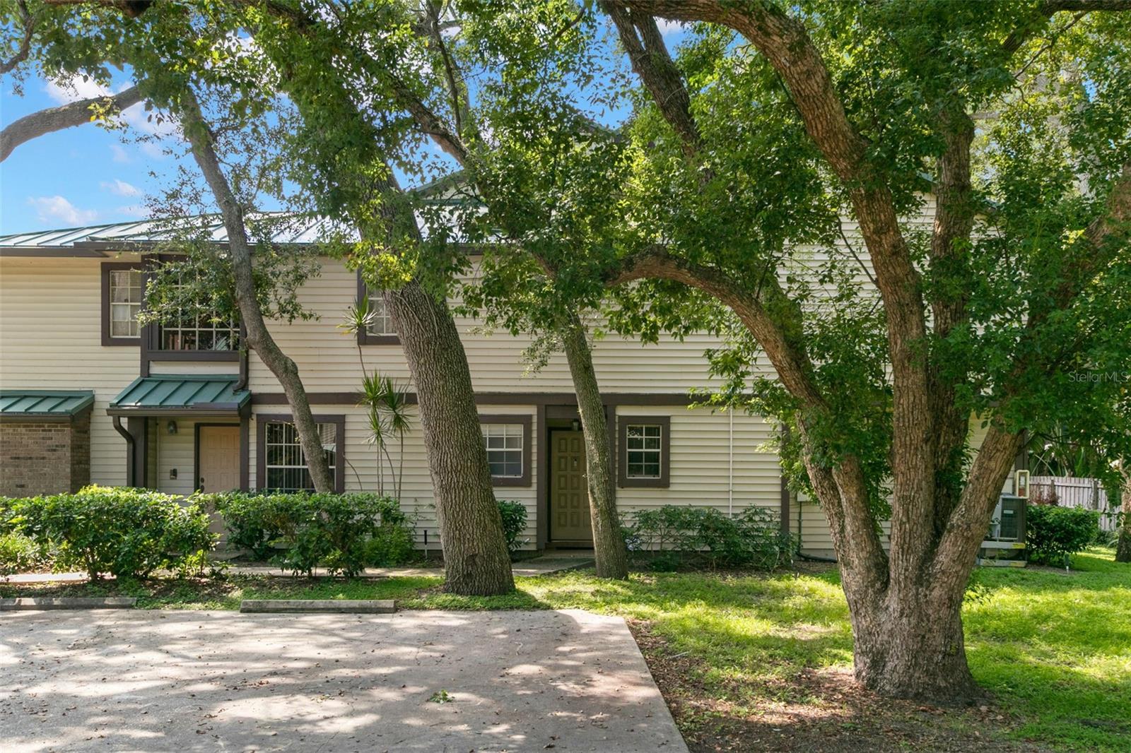 2692 WALNUT DR #1004