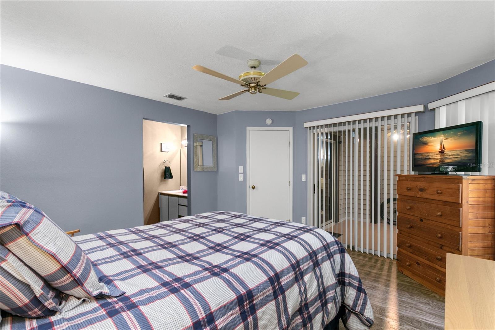 2692 WALNUT DR #1004