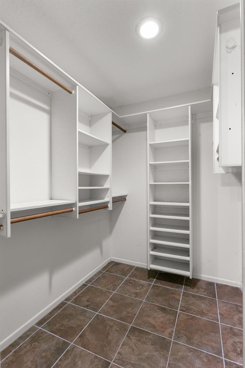 2692 WALNUT DR #1004