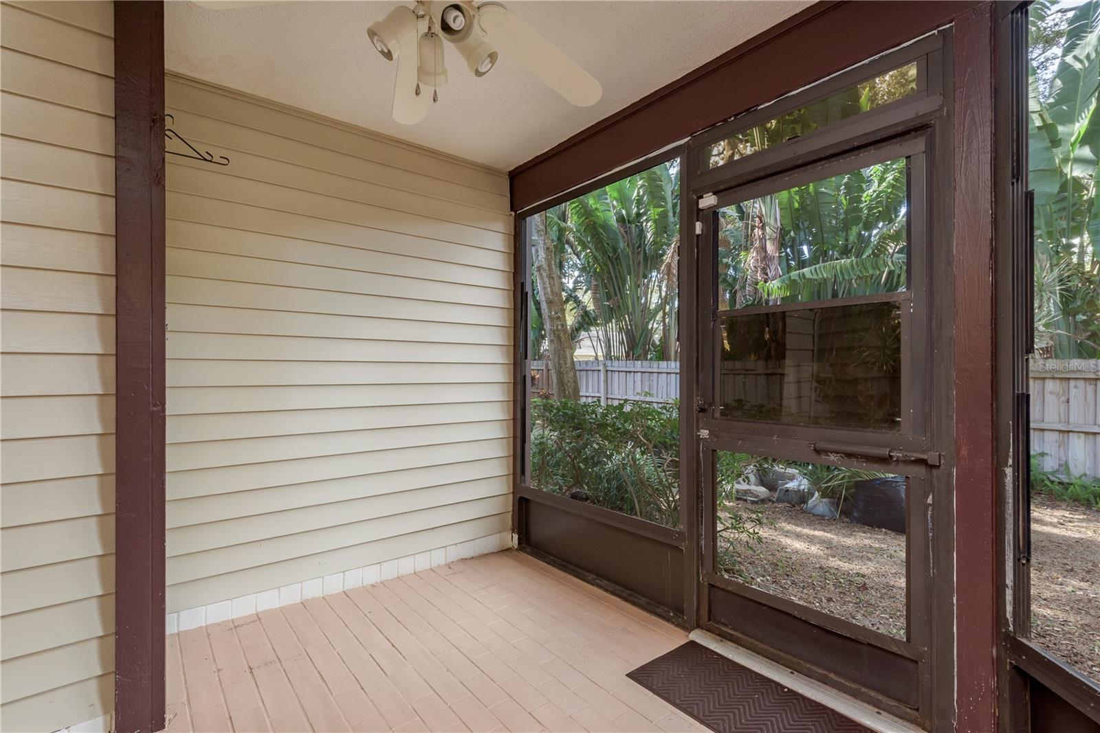 2692 WALNUT DR #1004