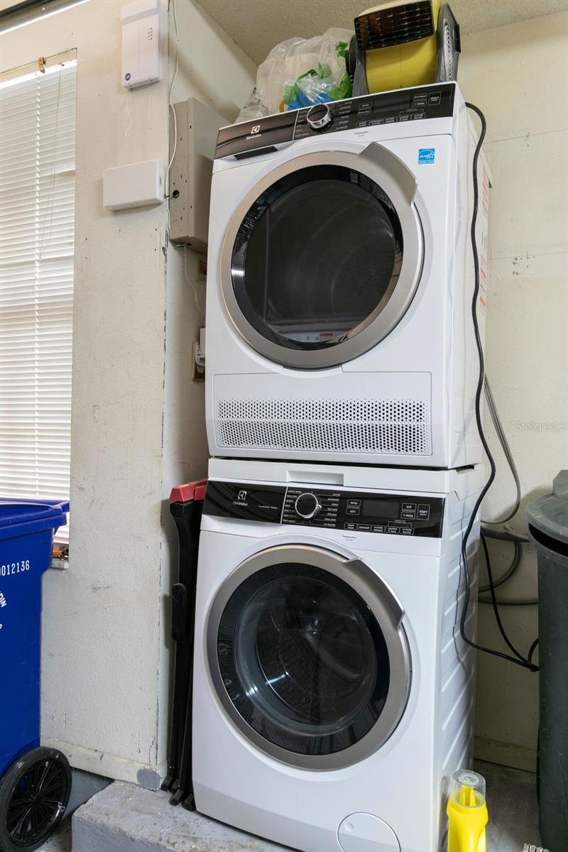 2692 WALNUT DR #1004