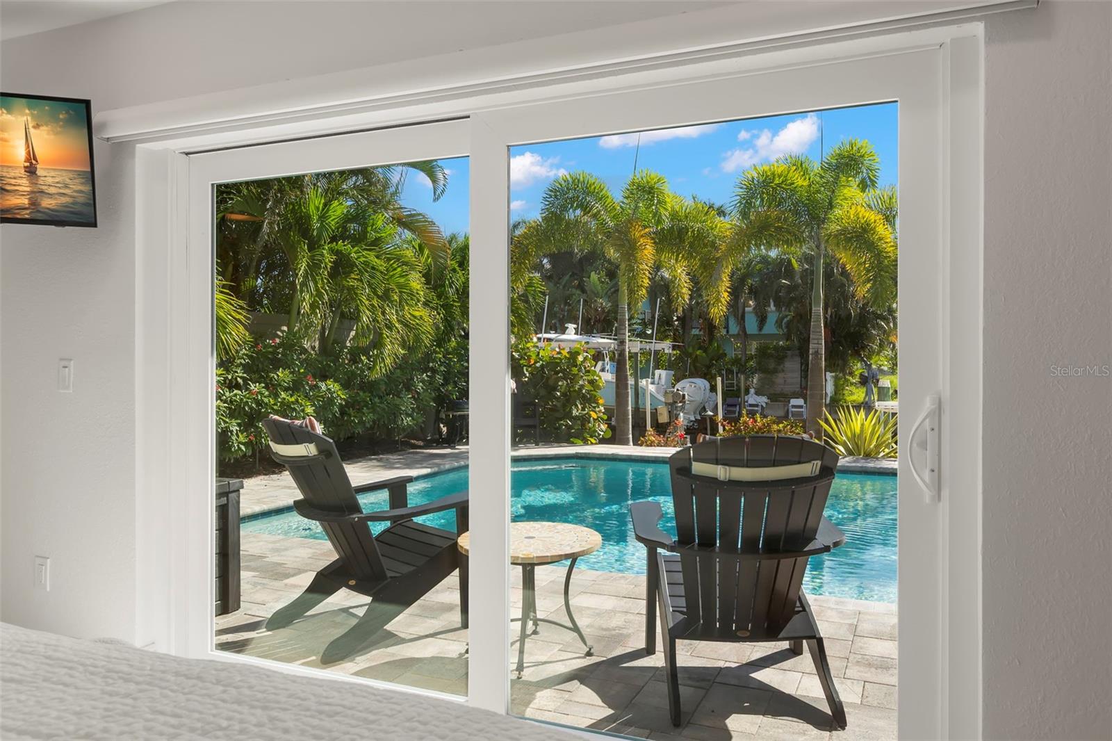 2133 HARBOR VIEW DR