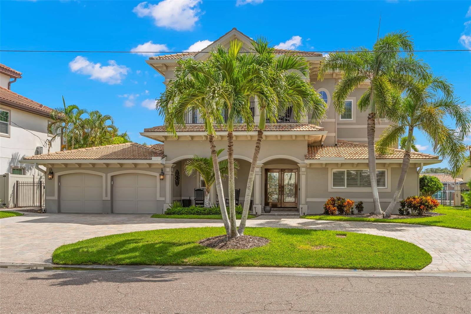 2133 HARBOR VIEW DR