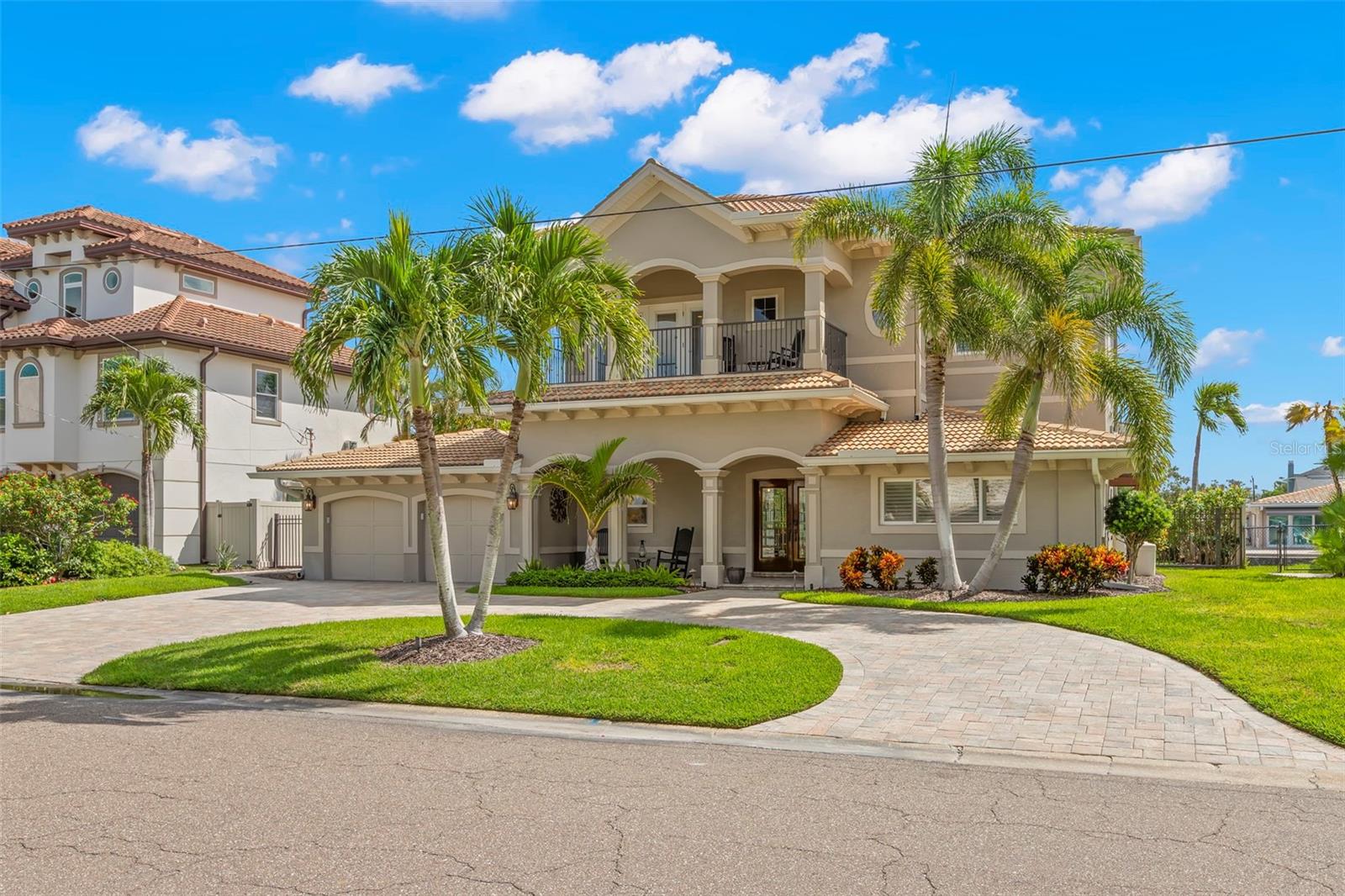 2133 HARBOR VIEW DR