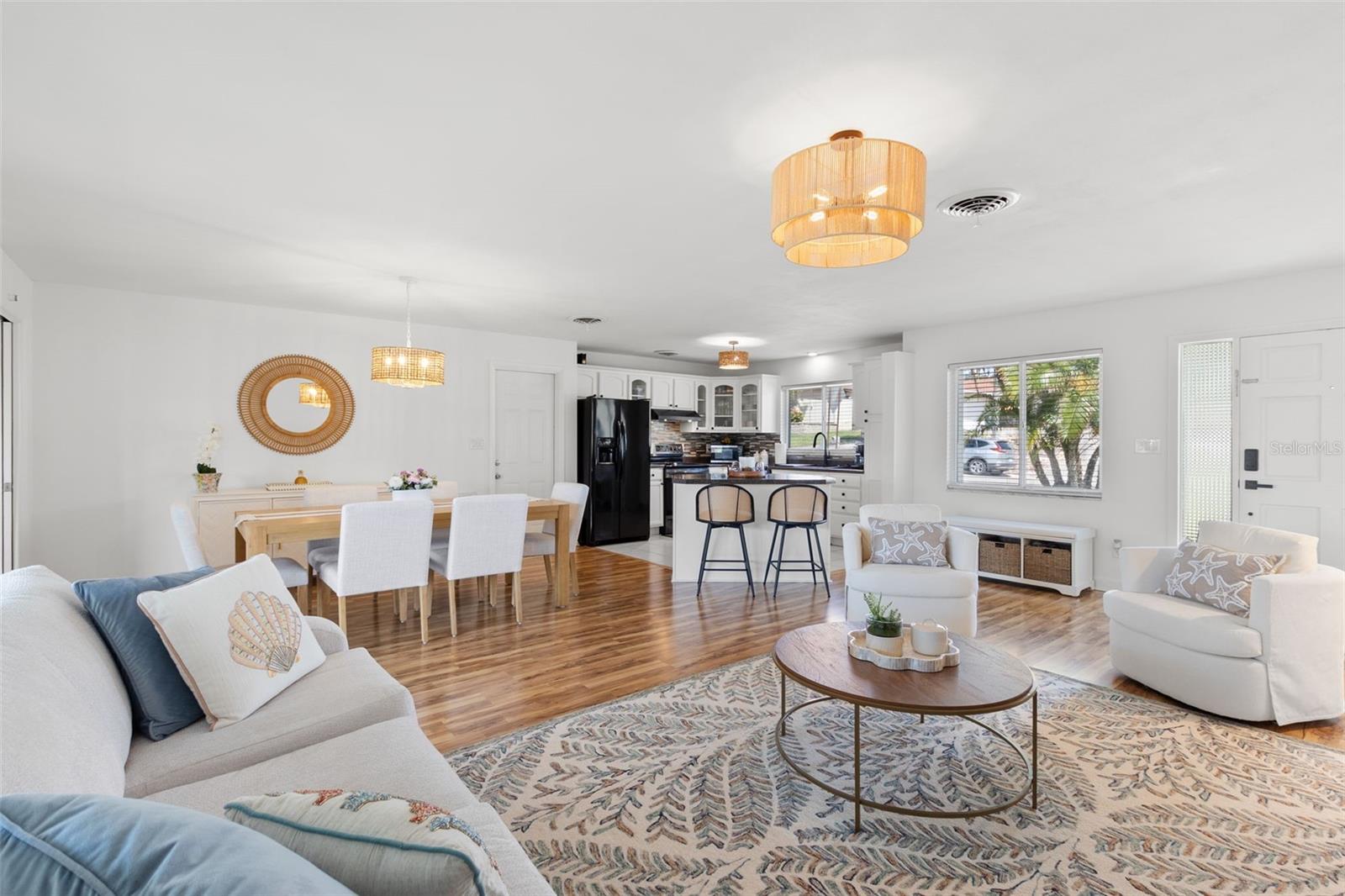 3488 SHADY BLUFFS DR