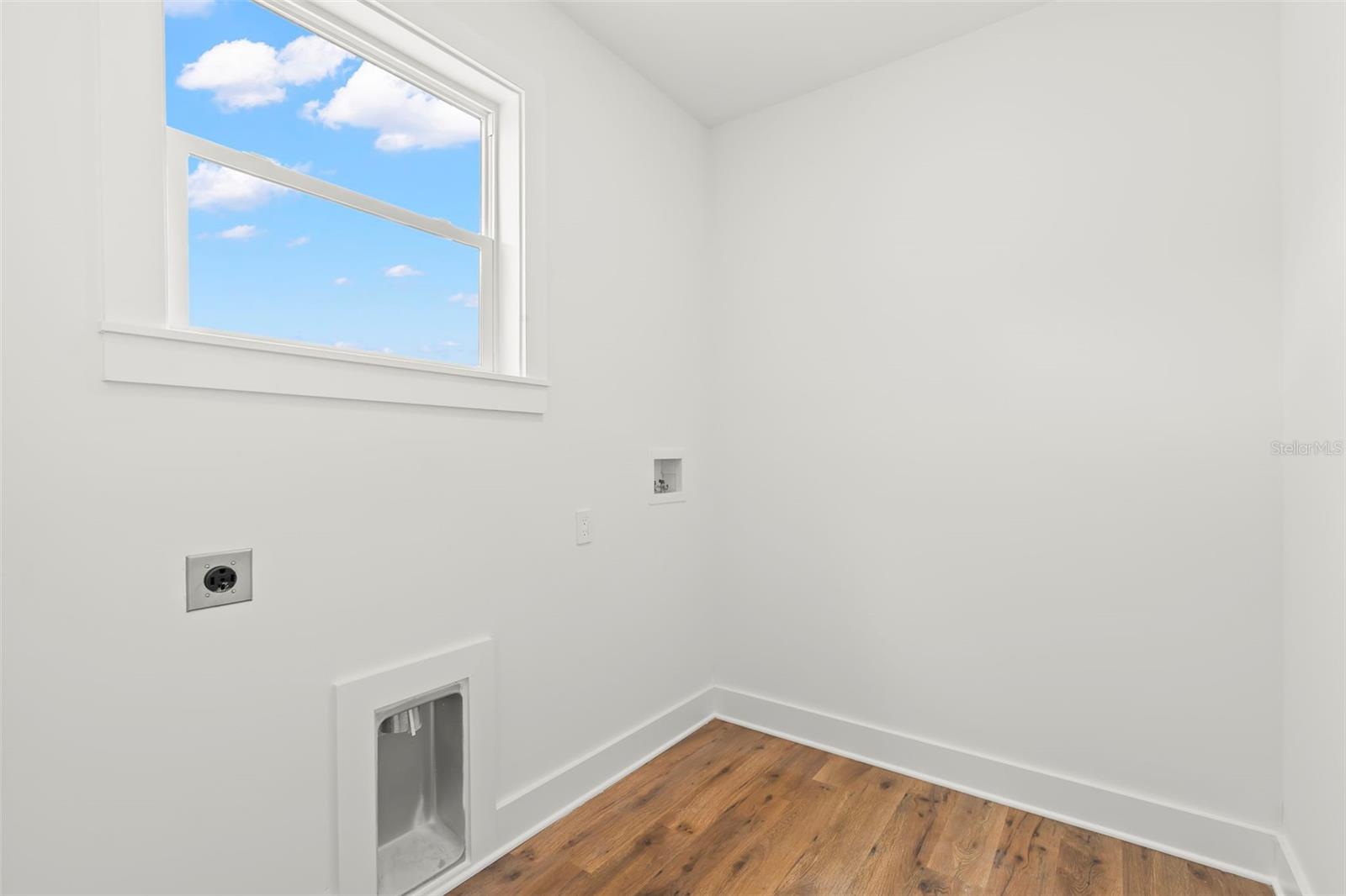 3426 CHANNELSIDE CT