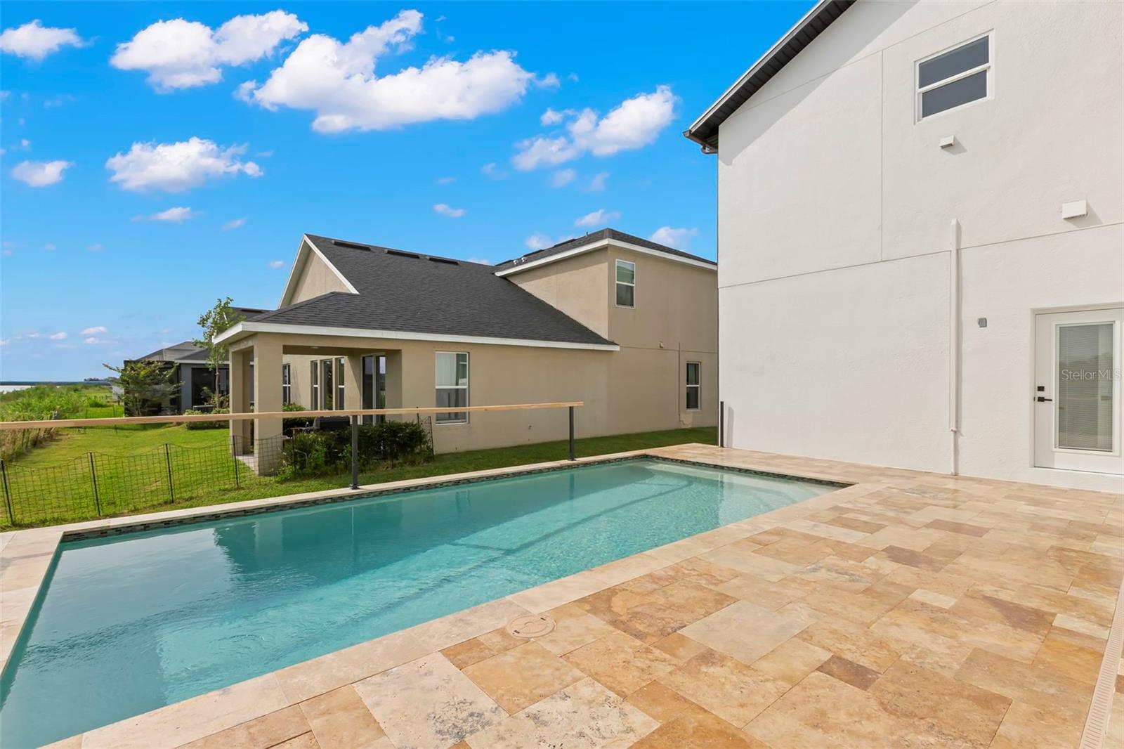 3426 CHANNELSIDE CT