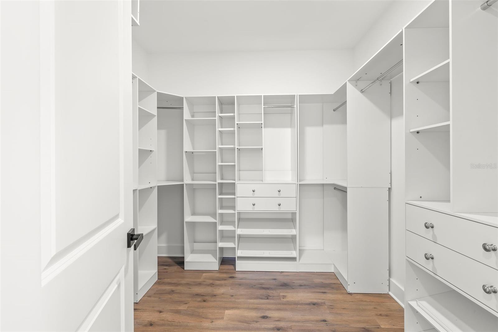 3426 CHANNELSIDE CT