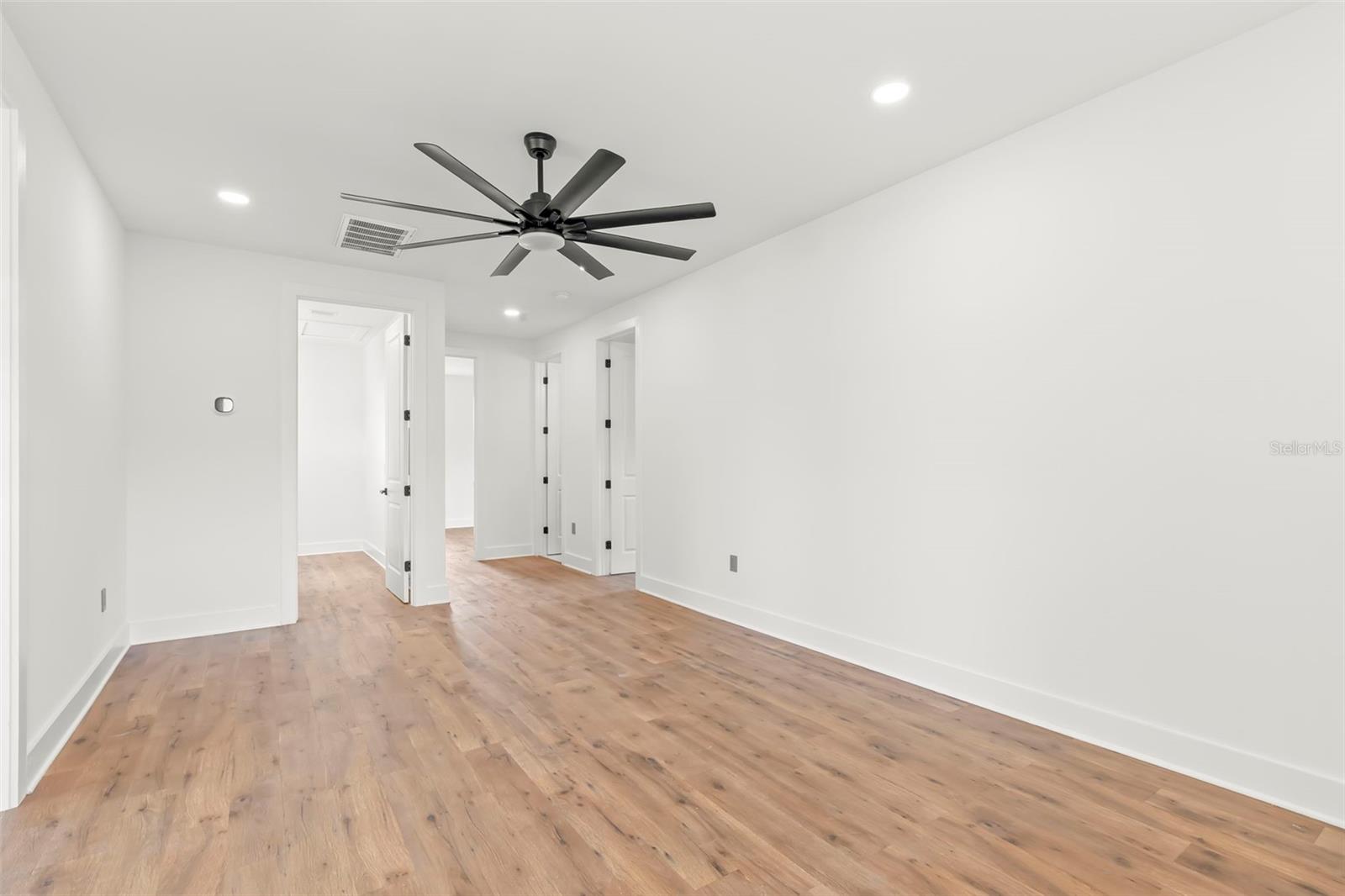 3426 CHANNELSIDE CT
