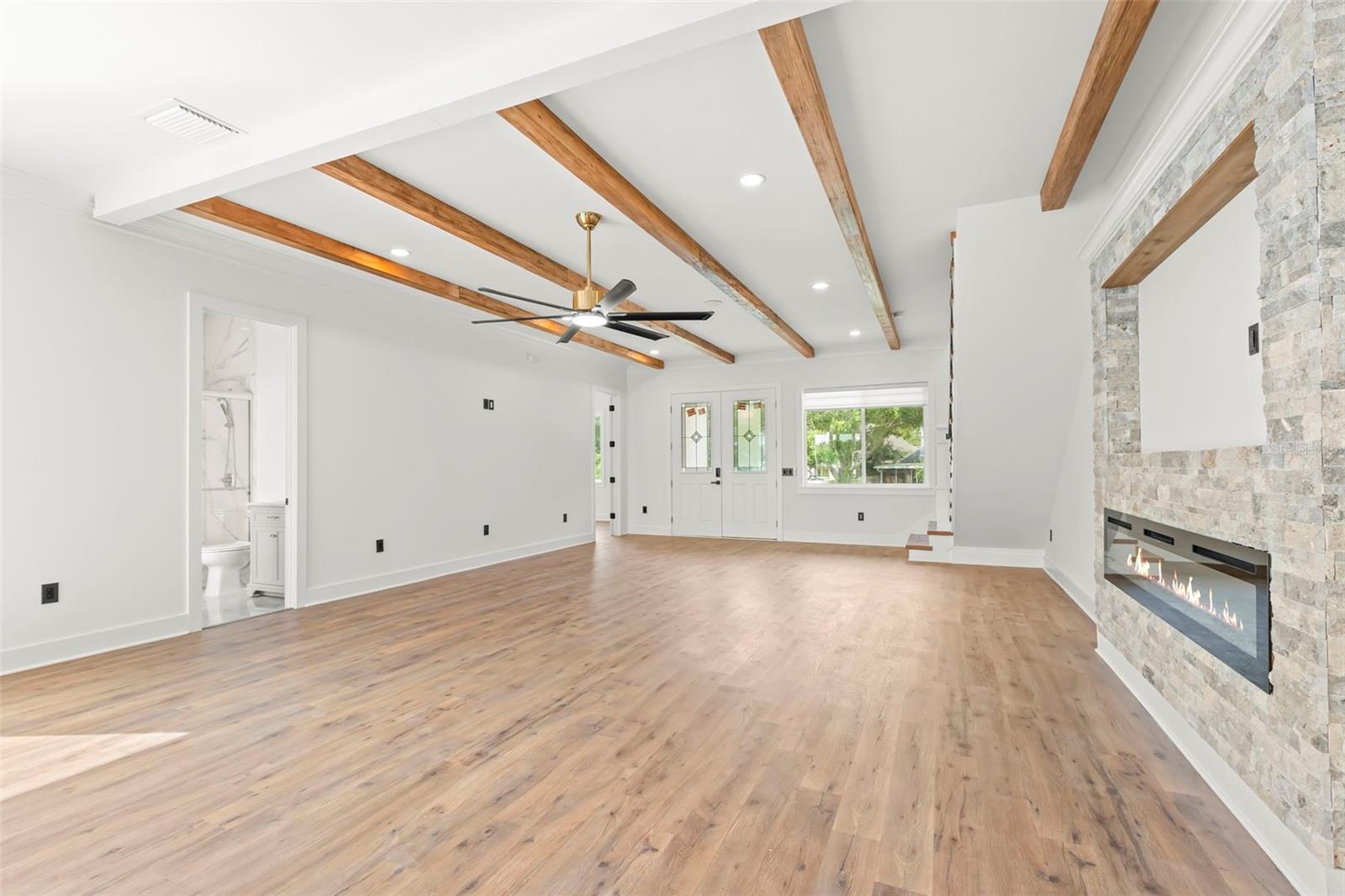 3426 CHANNELSIDE CT