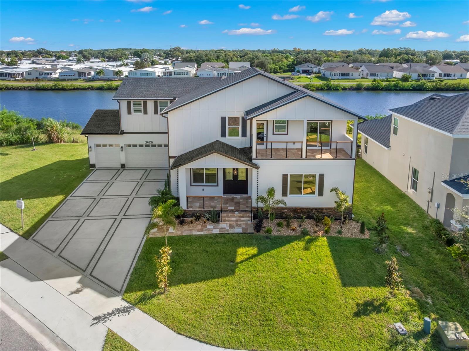 3426 CHANNELSIDE CT