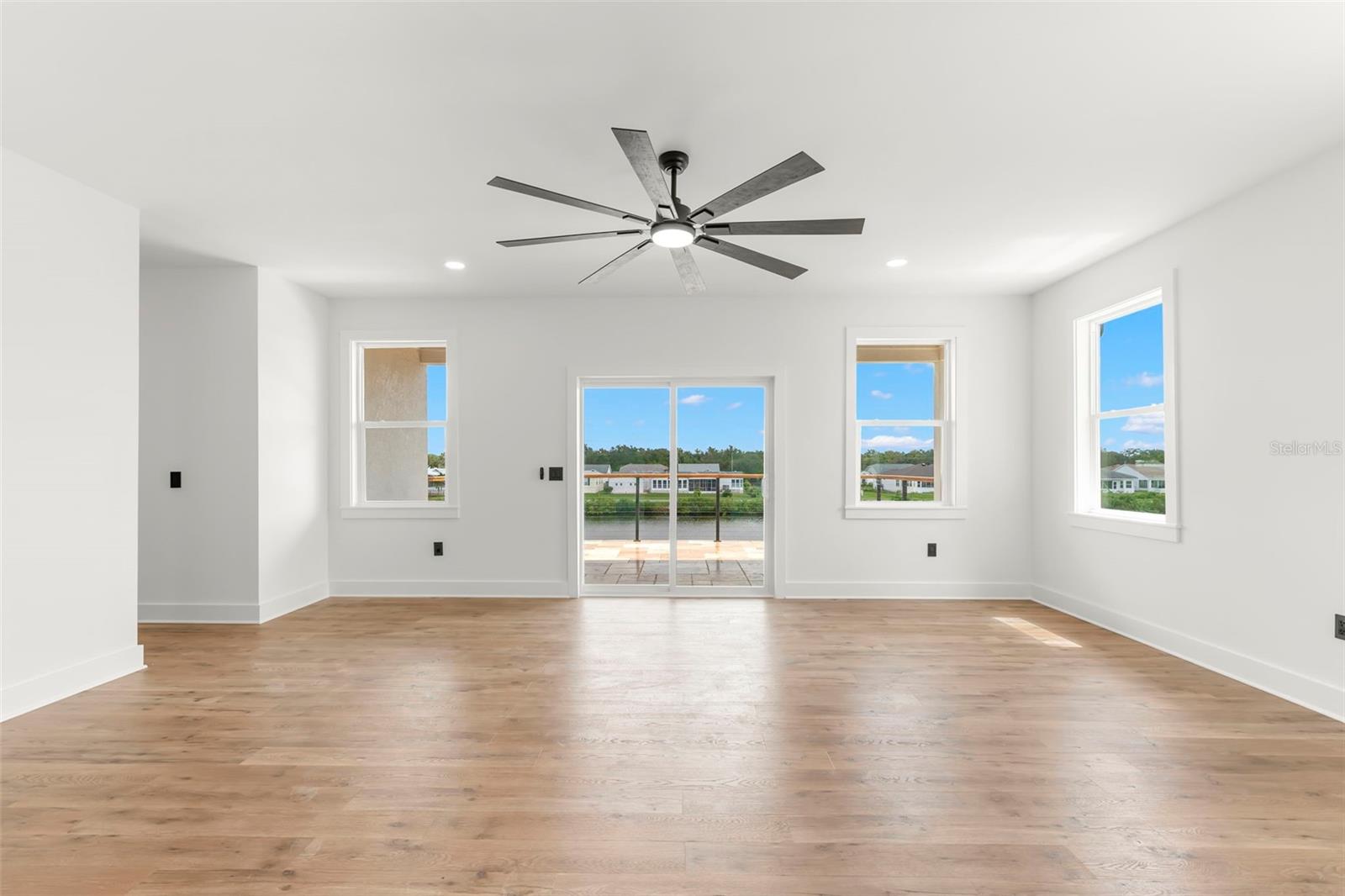 3426 CHANNELSIDE CT
