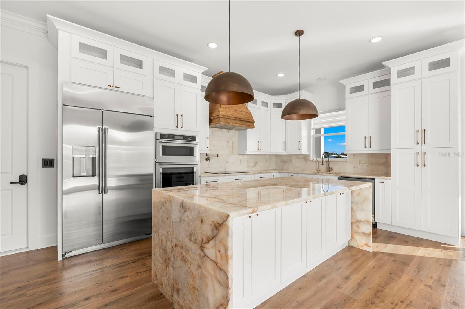 3426 CHANNELSIDE CT