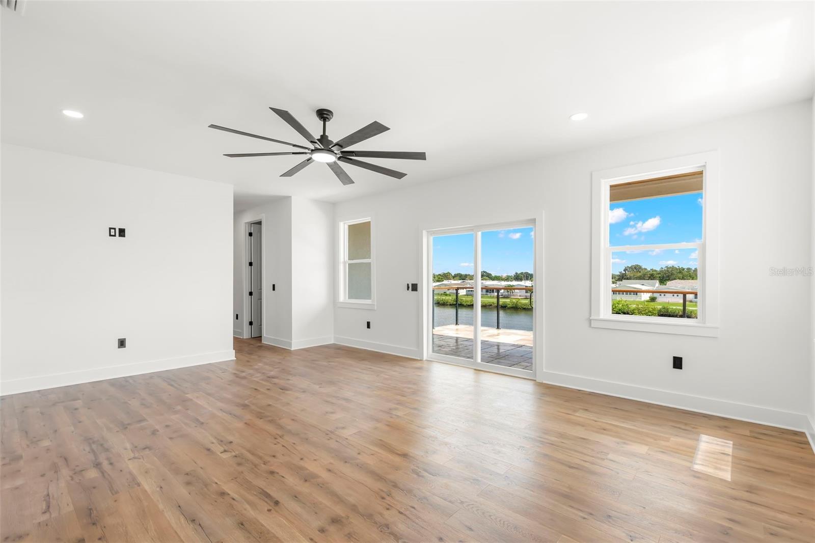 3426 CHANNELSIDE CT