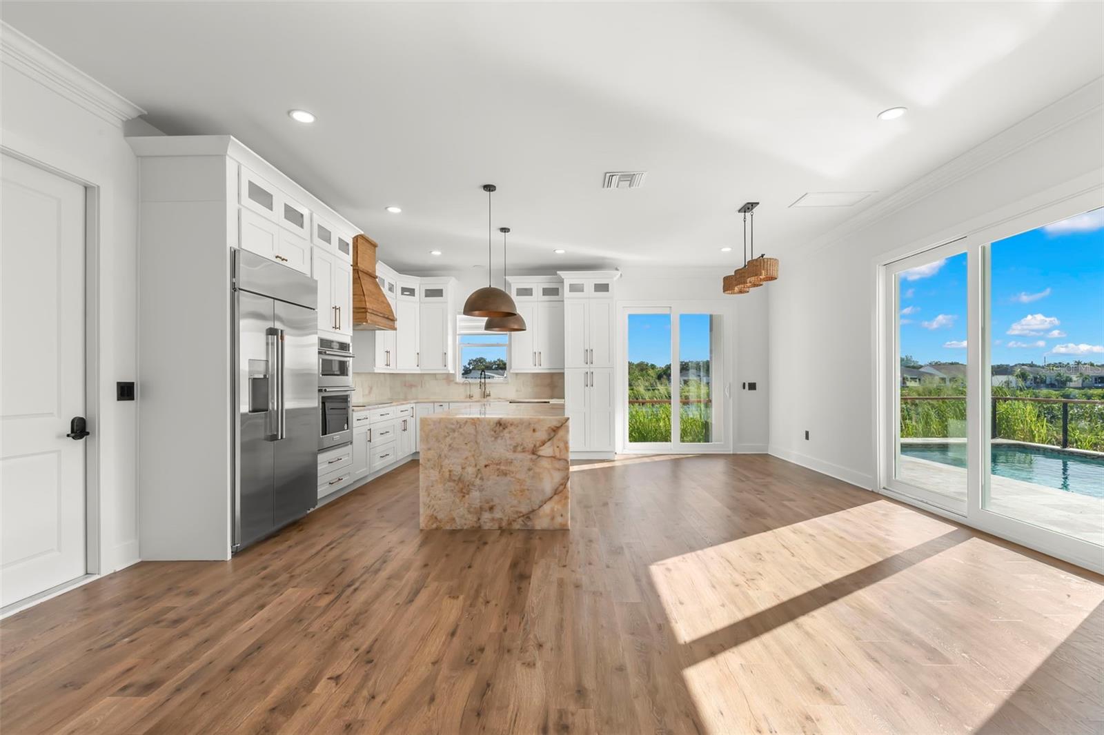 3426 CHANNELSIDE CT