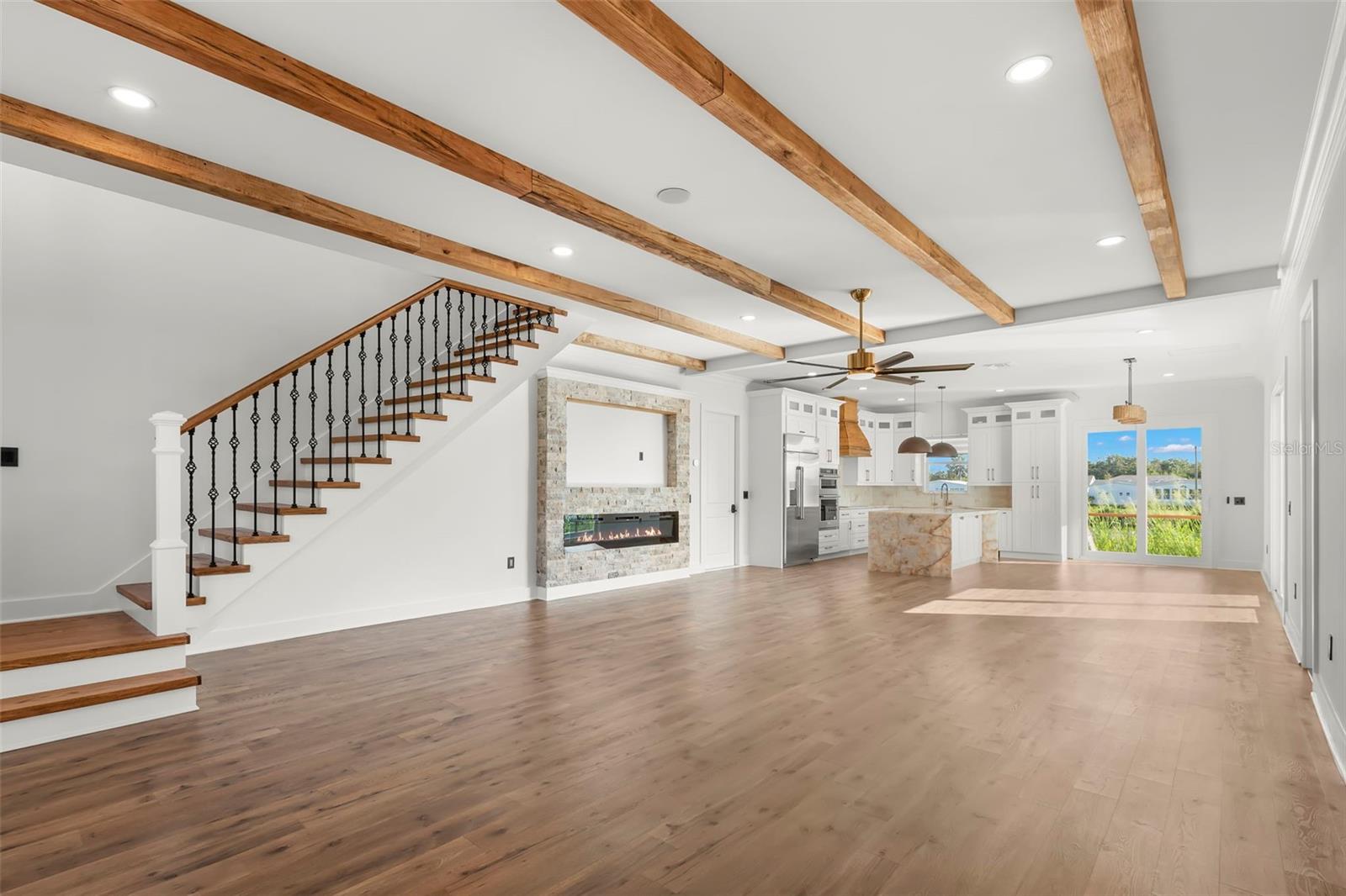 3426 CHANNELSIDE CT