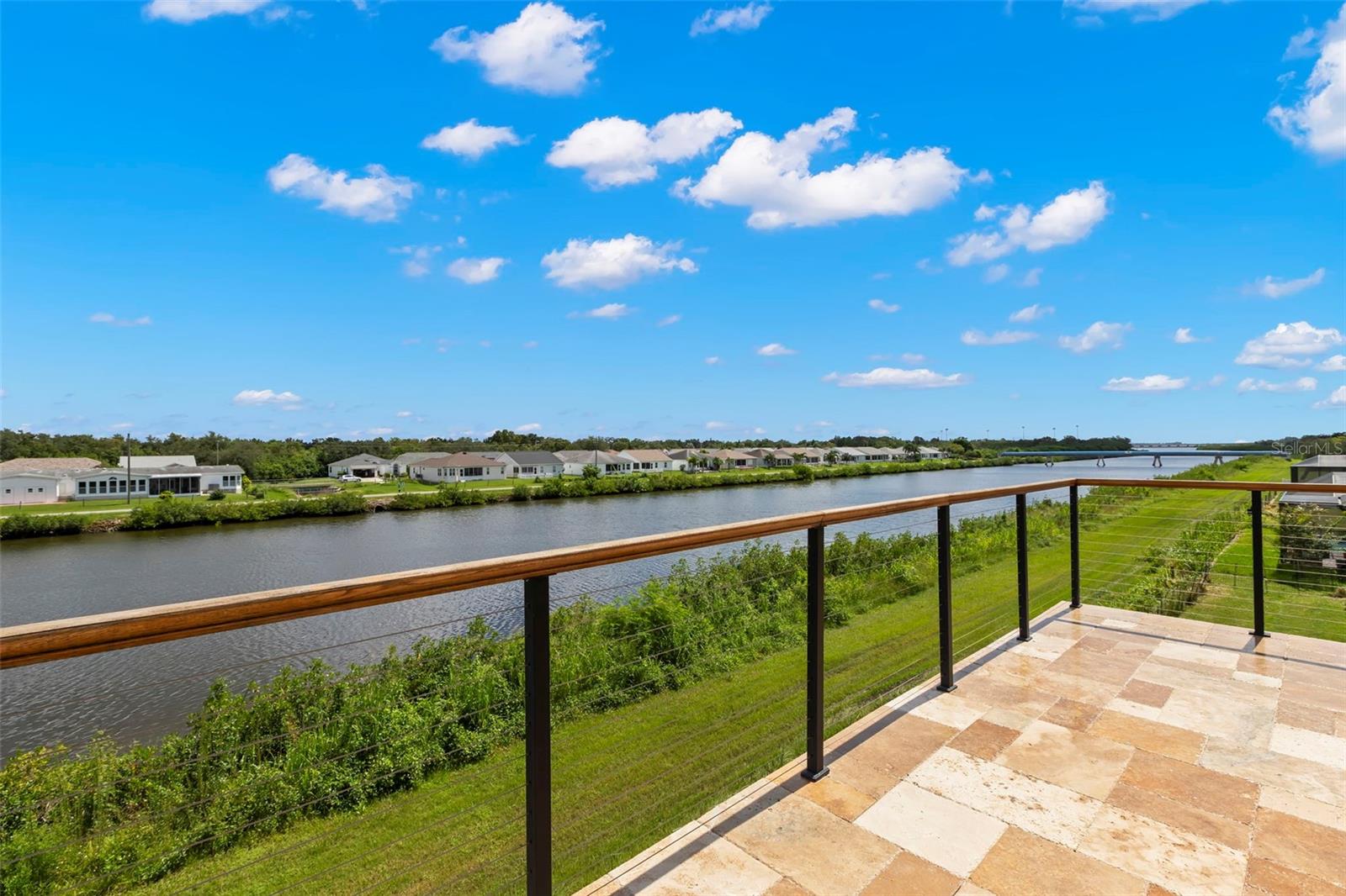 3426 CHANNELSIDE CT