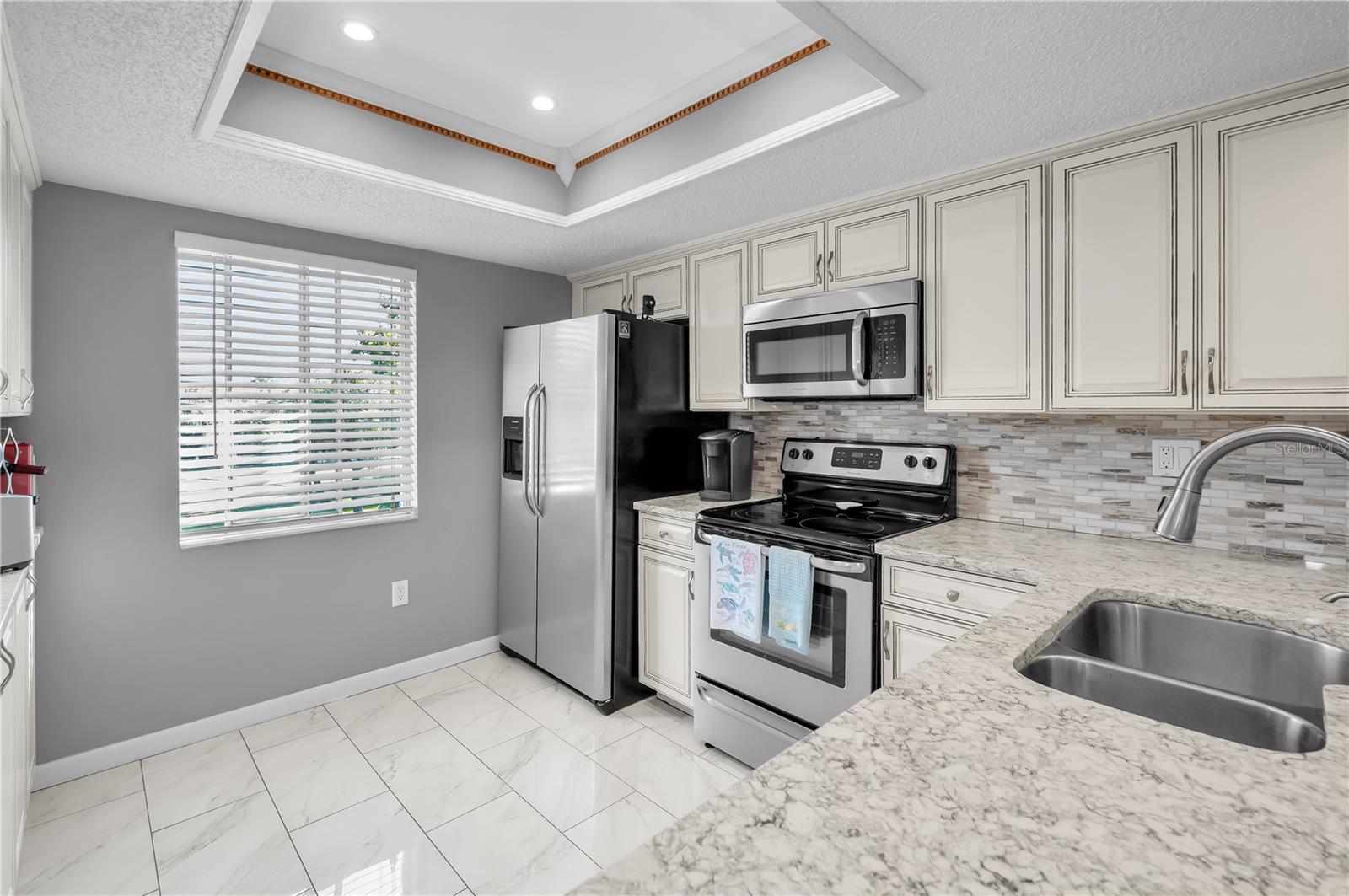 110 CYPRESS CT #3-82