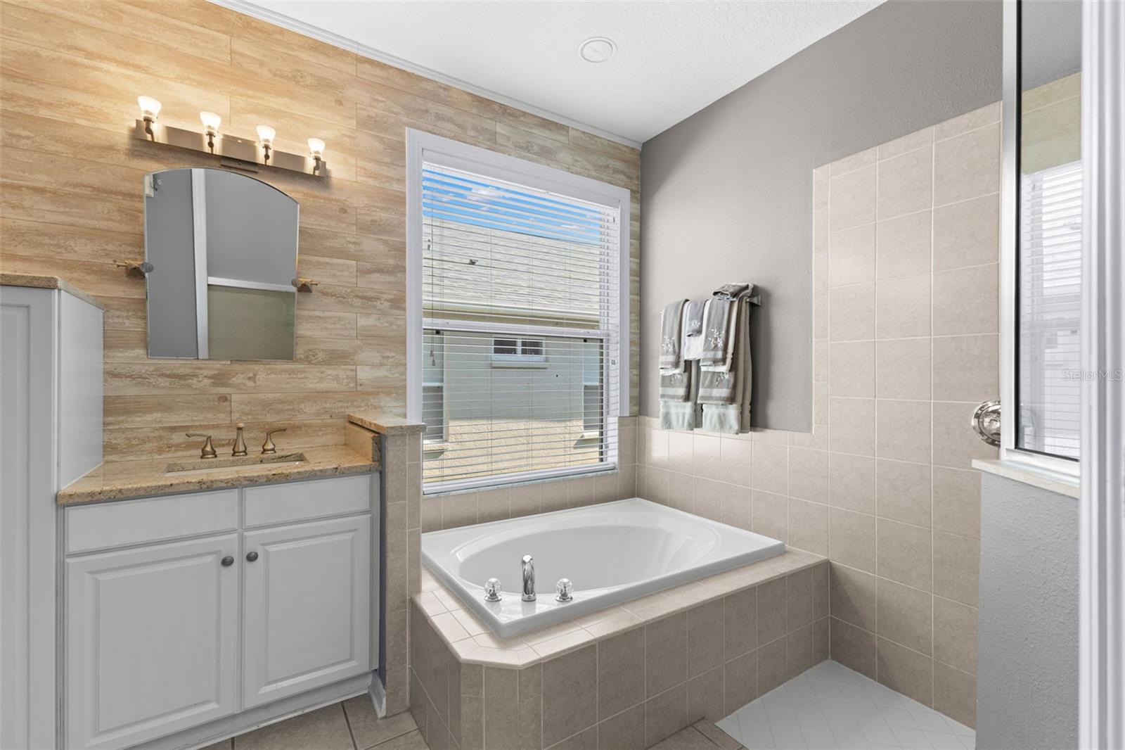 18901 NEW PASSAGE BLVD