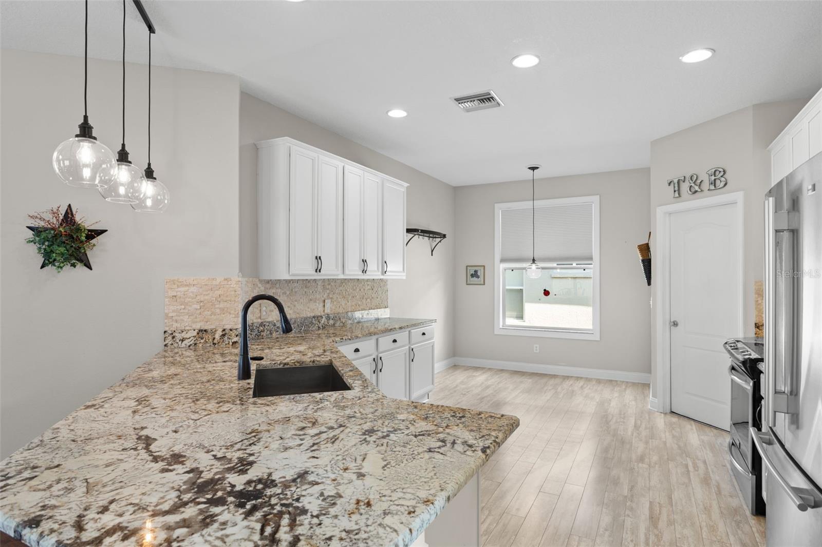 18901 NEW PASSAGE BLVD