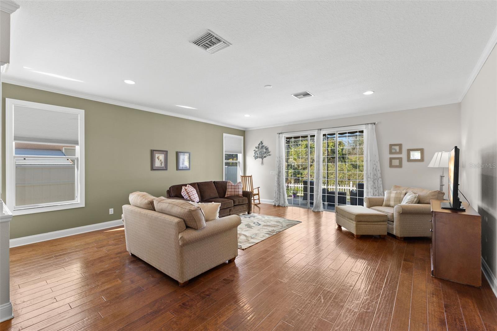 18901 NEW PASSAGE BLVD