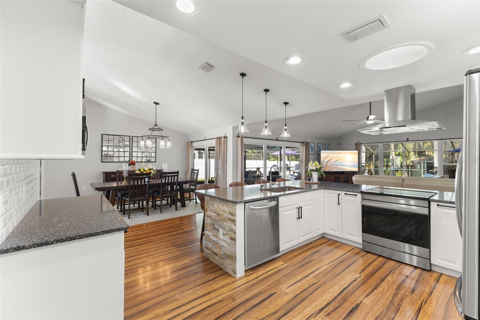 6505 YELLOWHAMMER AVE