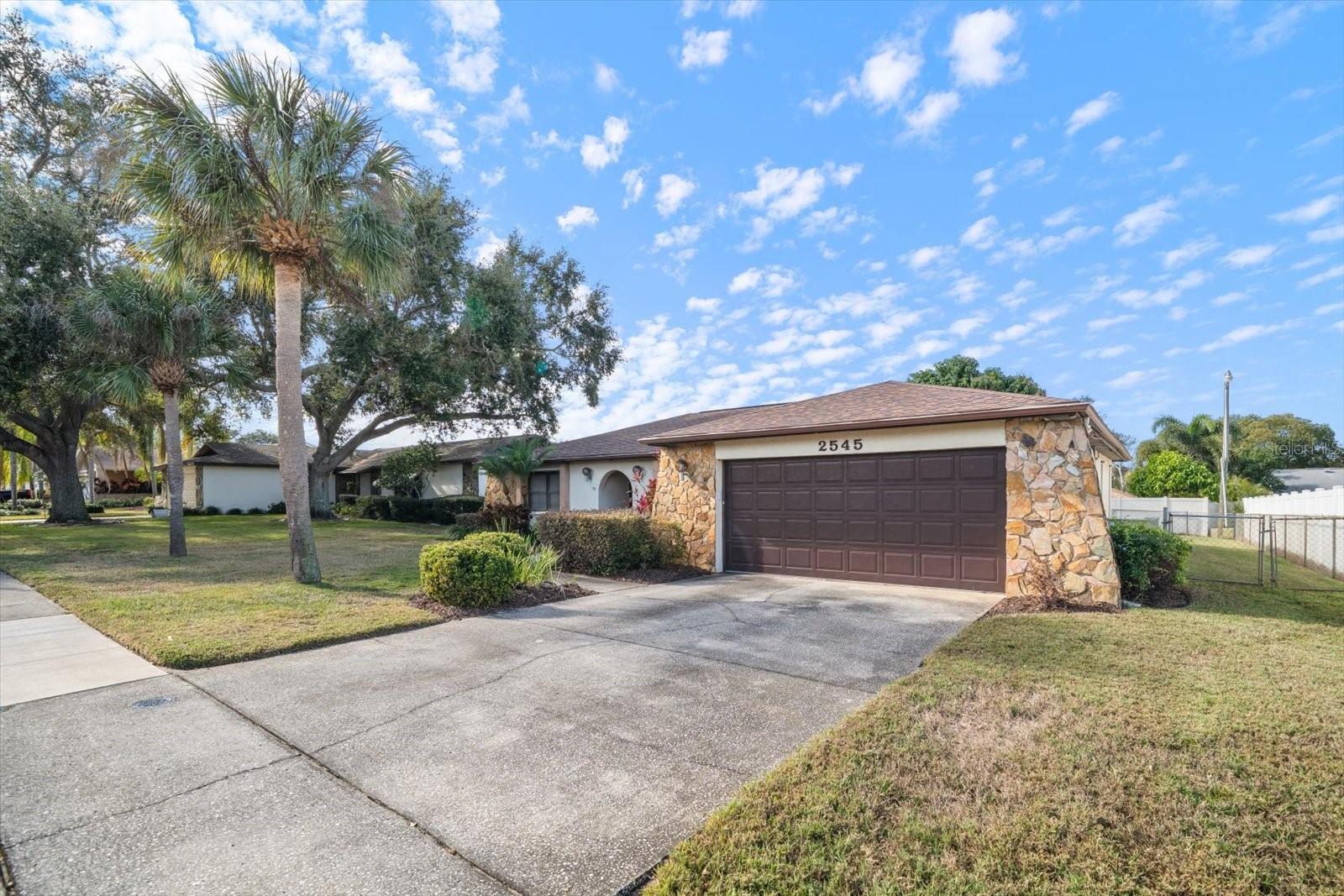 2545 COLONY DR